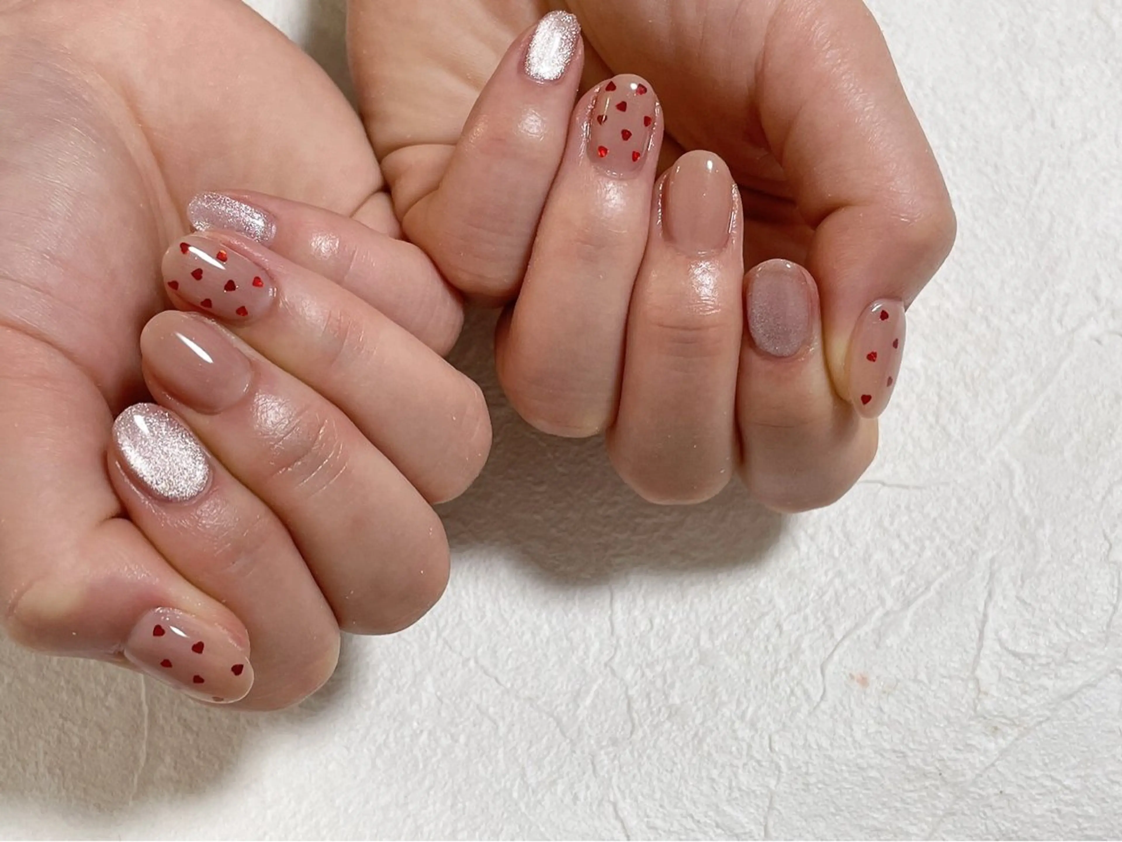 ネイル ジェルネイル ハート マグネットネイル パラジェル バレンタイン kiki nail &brow二子玉川の眉毛・アイブロウイメージ