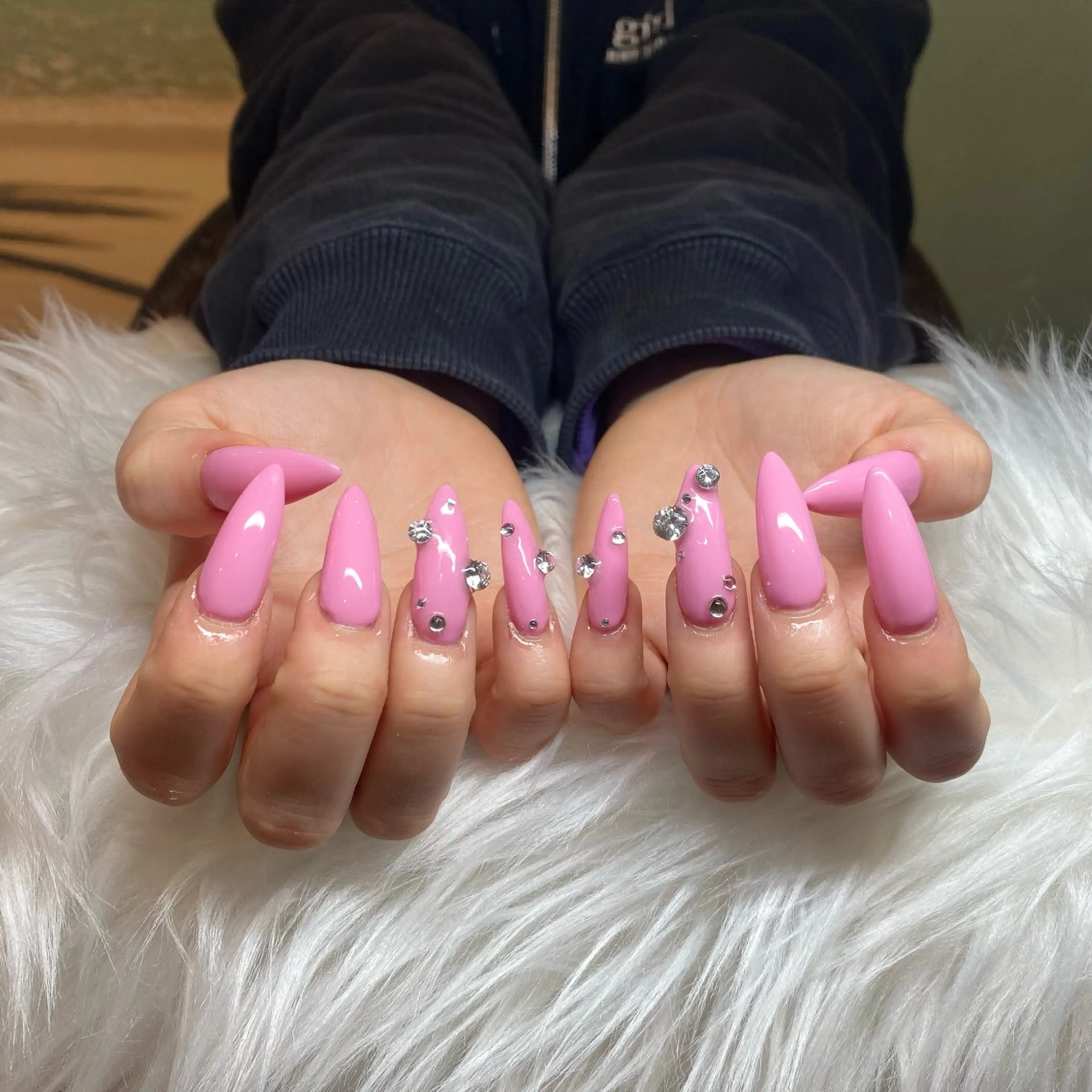 ネイル ハンドネイル HANA 中初美のネイルデザイン