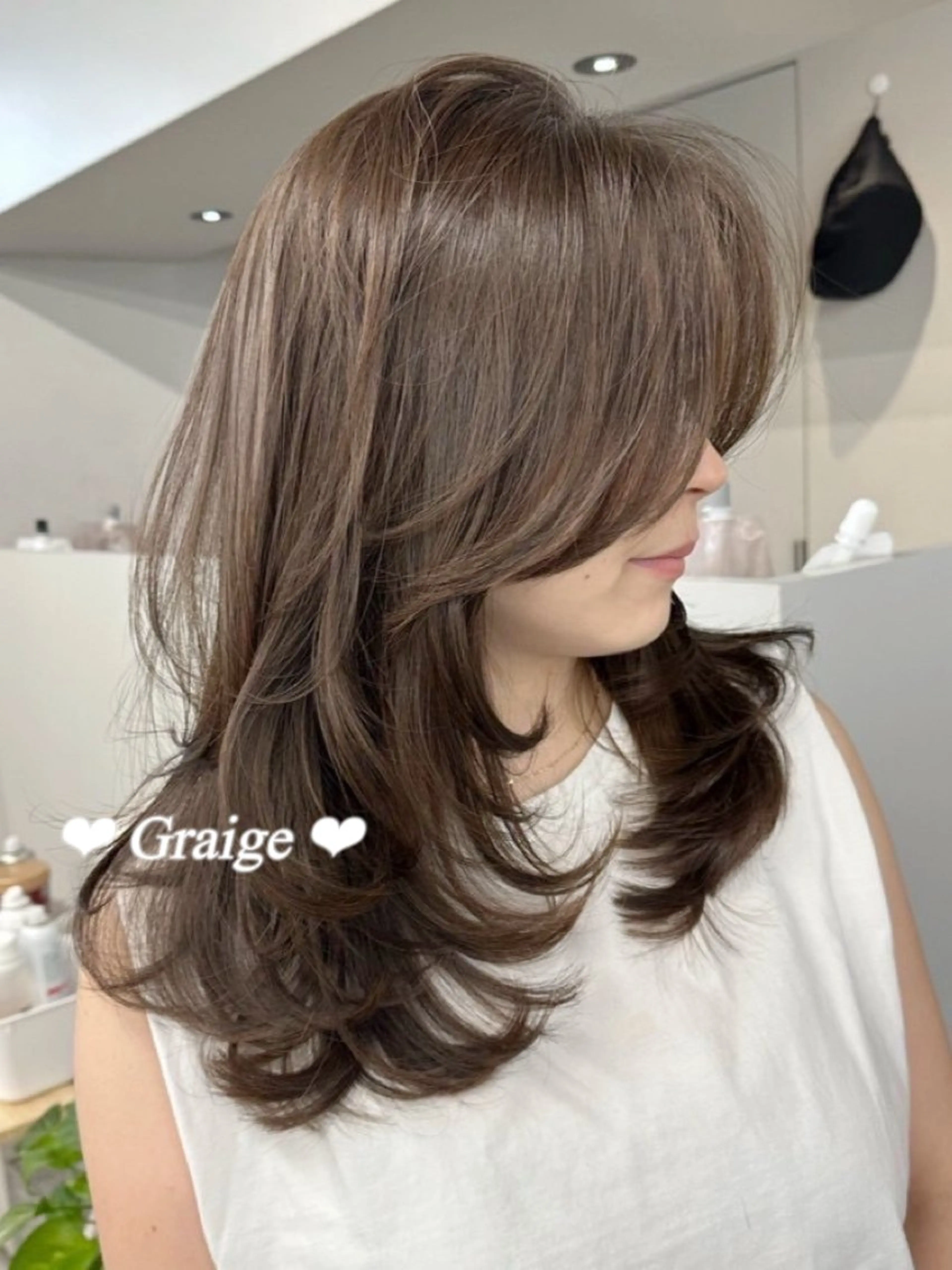 セミロング カラー カット ヘアカラー 大塚 加奈恵のヘアスタイル