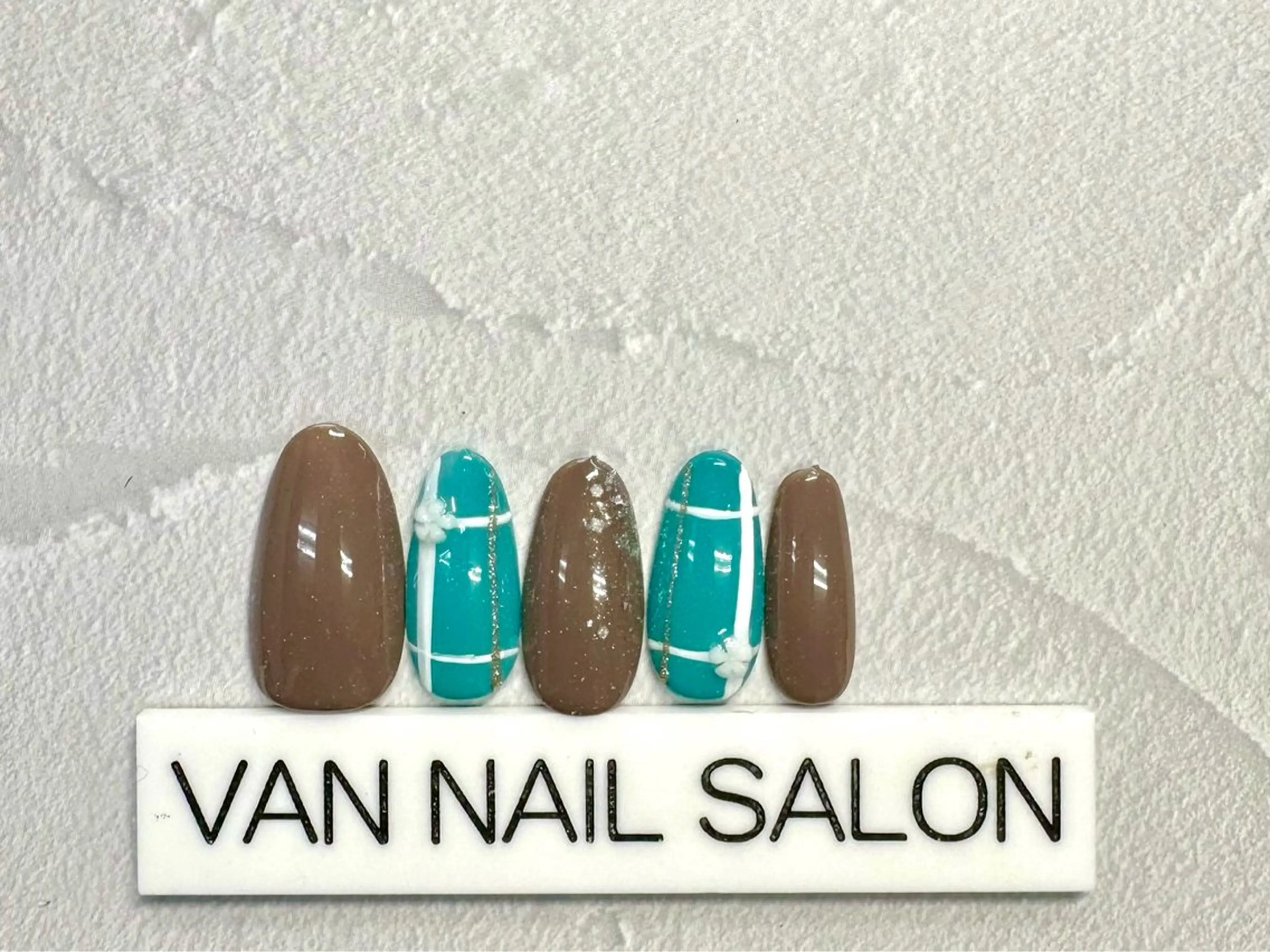 ネイル Van Nail Salonのネイルデザイン