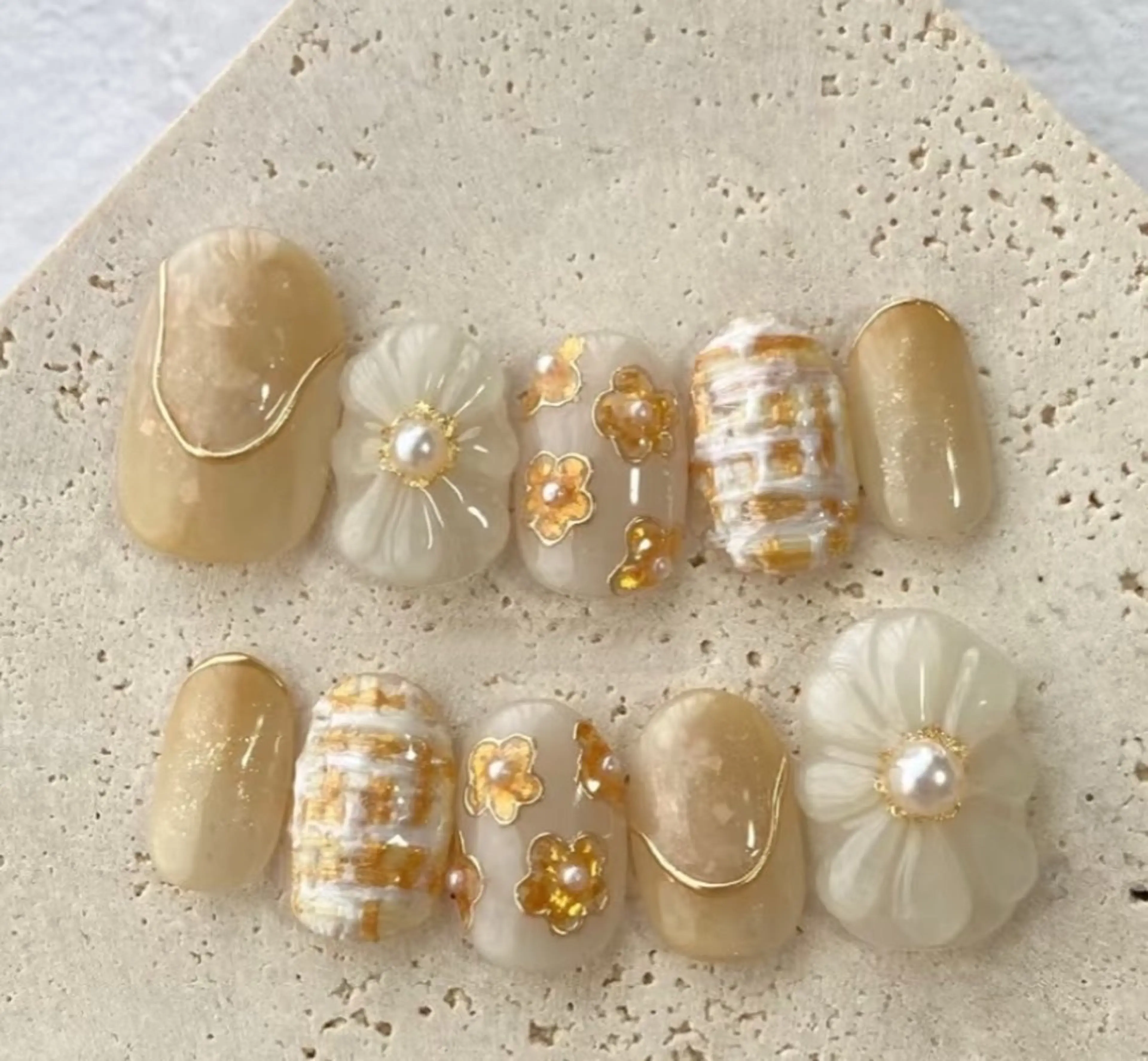 ネイル ハンドネイル Mi Naのネイルデザイン