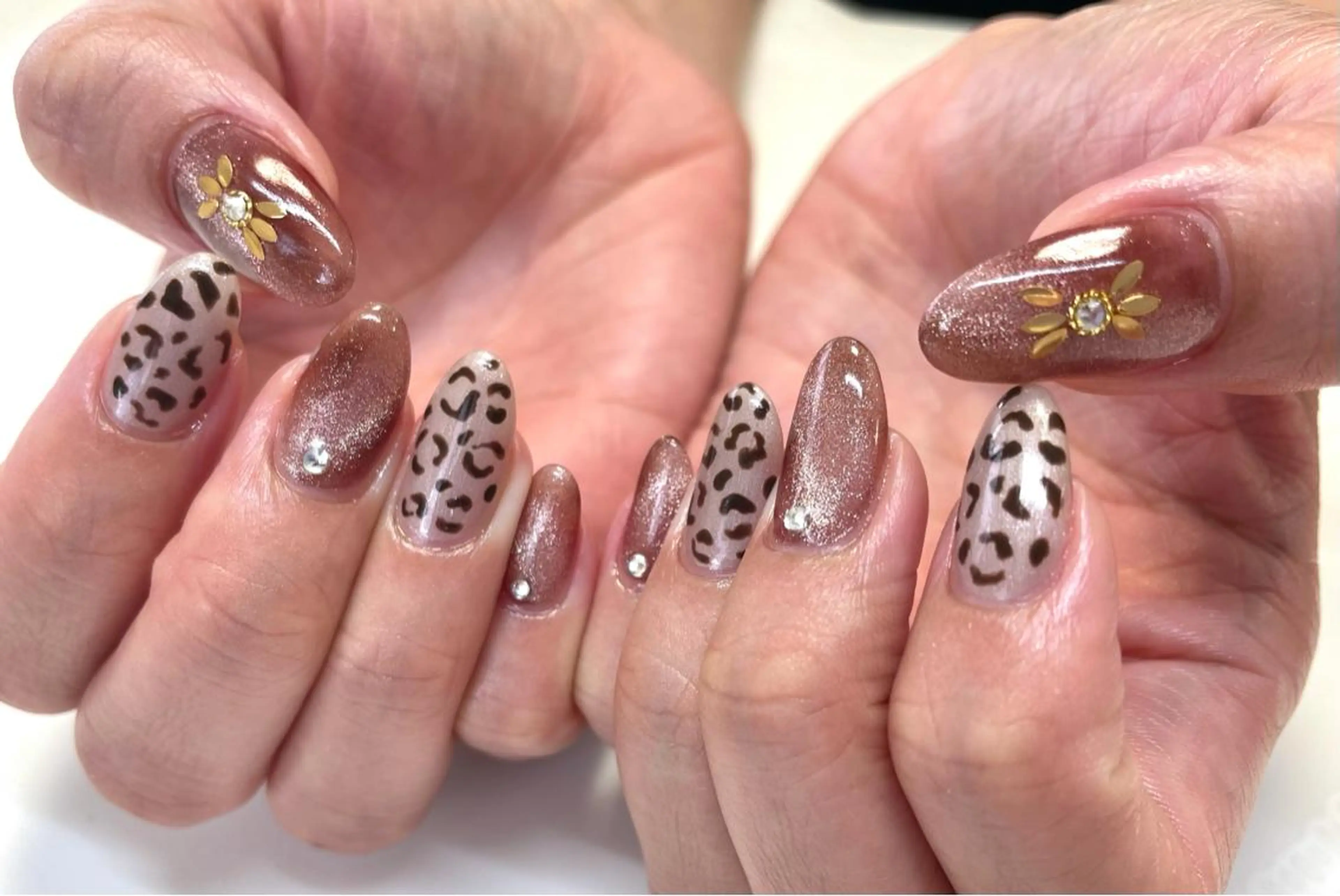 ネイル ハンドネイル 吉村 美咲のネイルデザイン