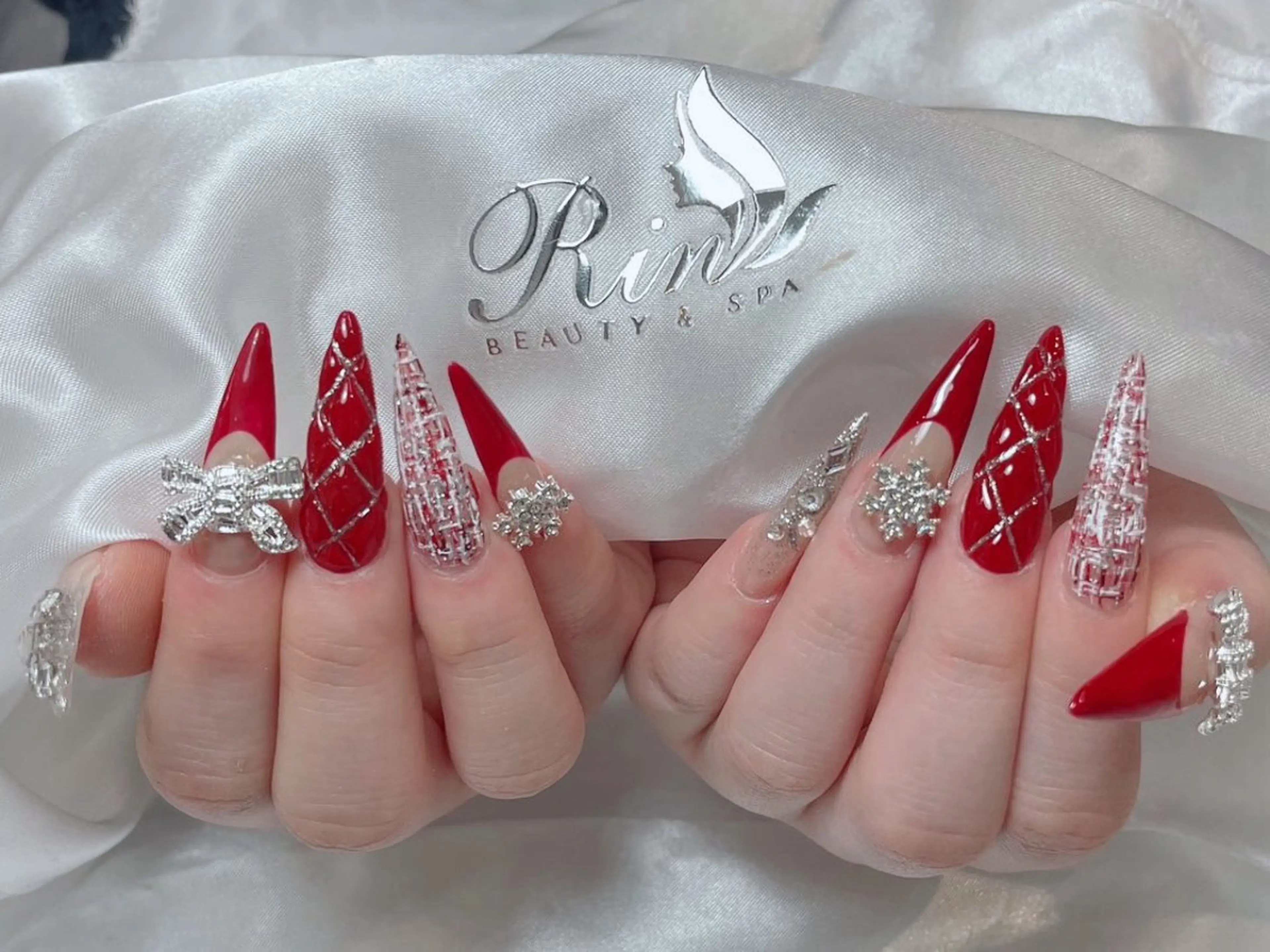 ネイル チークネイル フラッシュネイル フラワーネイル フットネイル ジェルネイル ハンドネイル Rin Nail Shinokuboのネイルデザイン