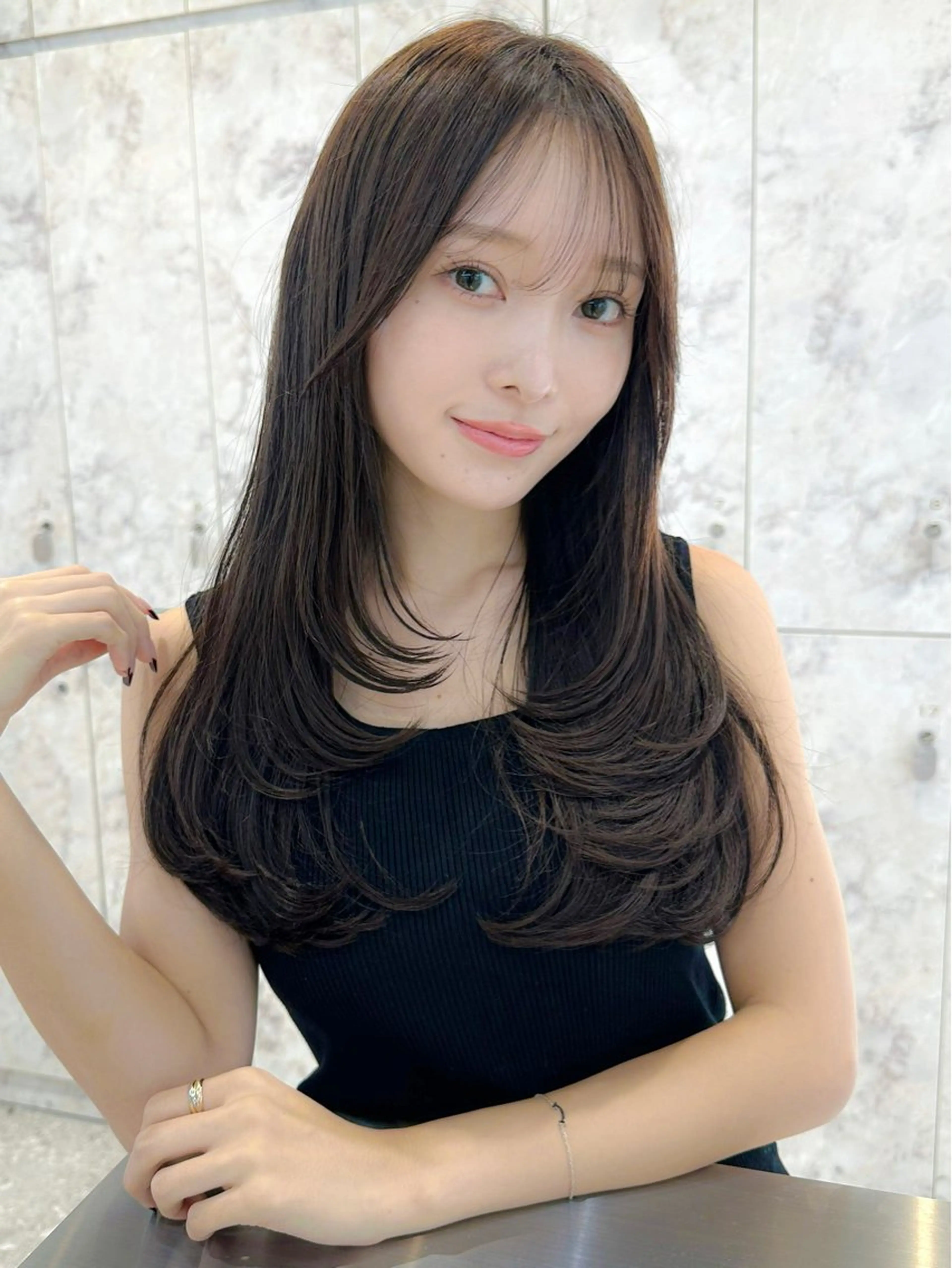 セミロング カラー カット 縮毛矯正 トリートメント 新宿/韓国風レイヤー 髪質改善/渋谷直樹のヘアスタイル