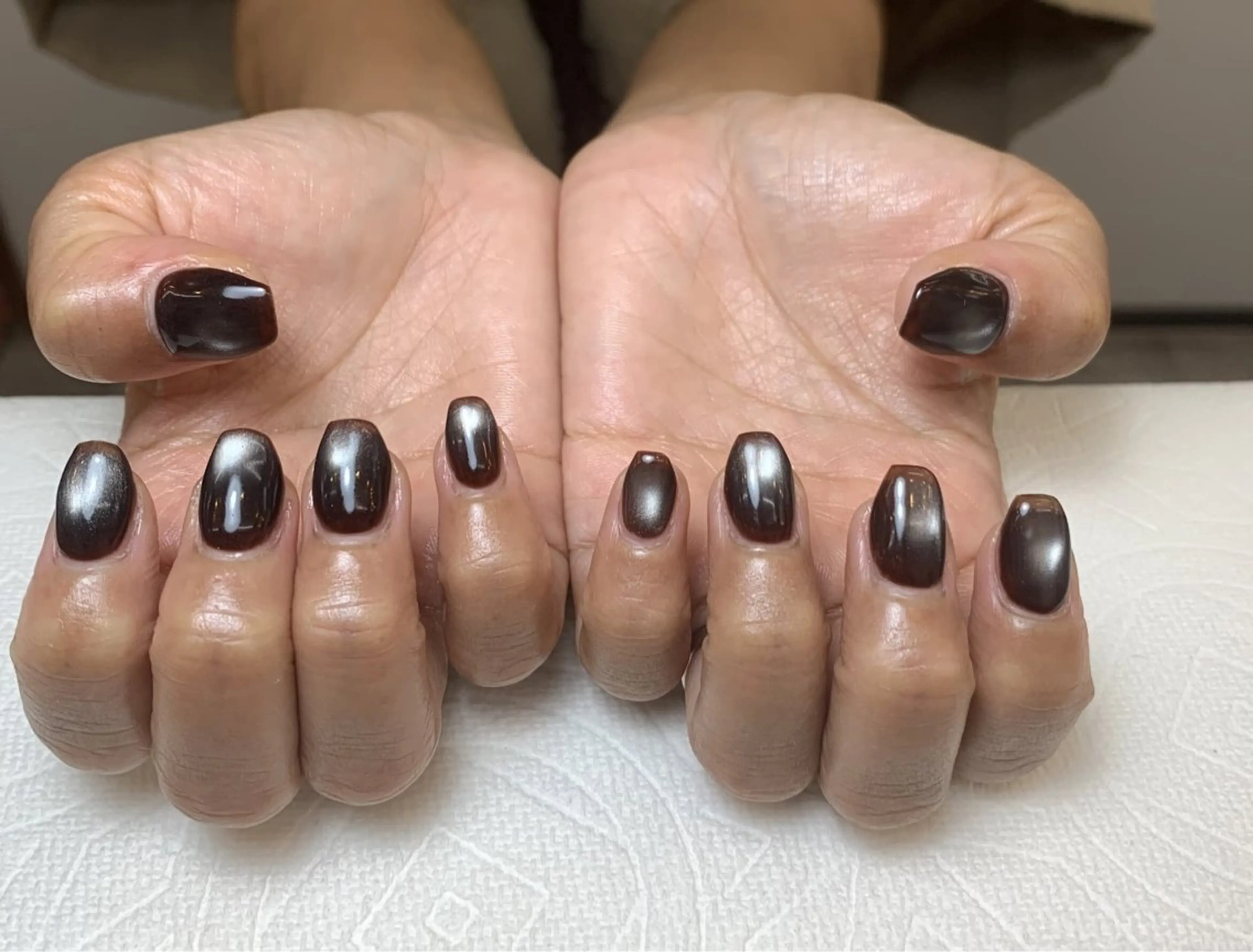 ネイル ラメ(グリッター) マグネットネイル シンプルネイル ヒユ ビューティーのネイルデザイン