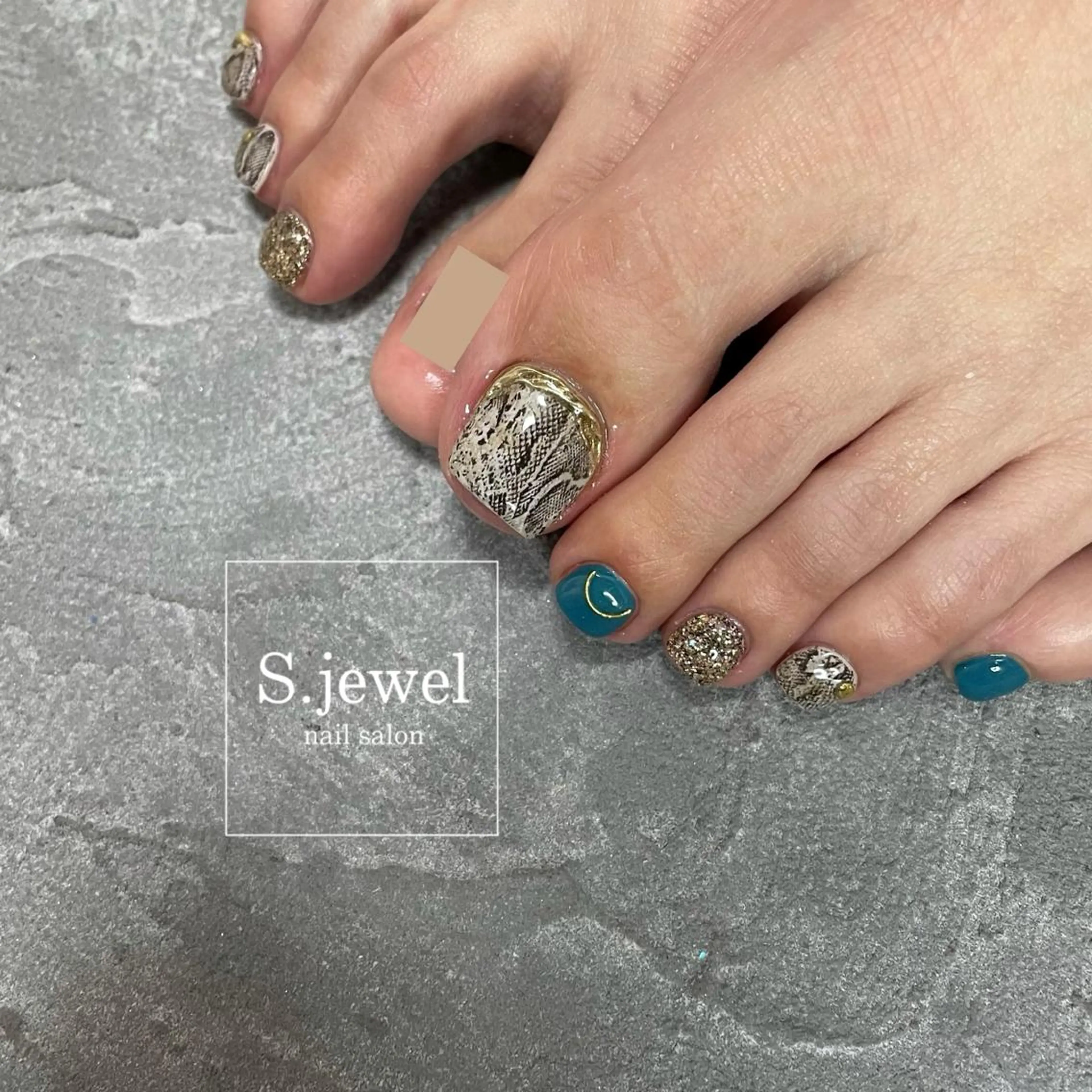 ネイル S. JEWELのネイルデザイン