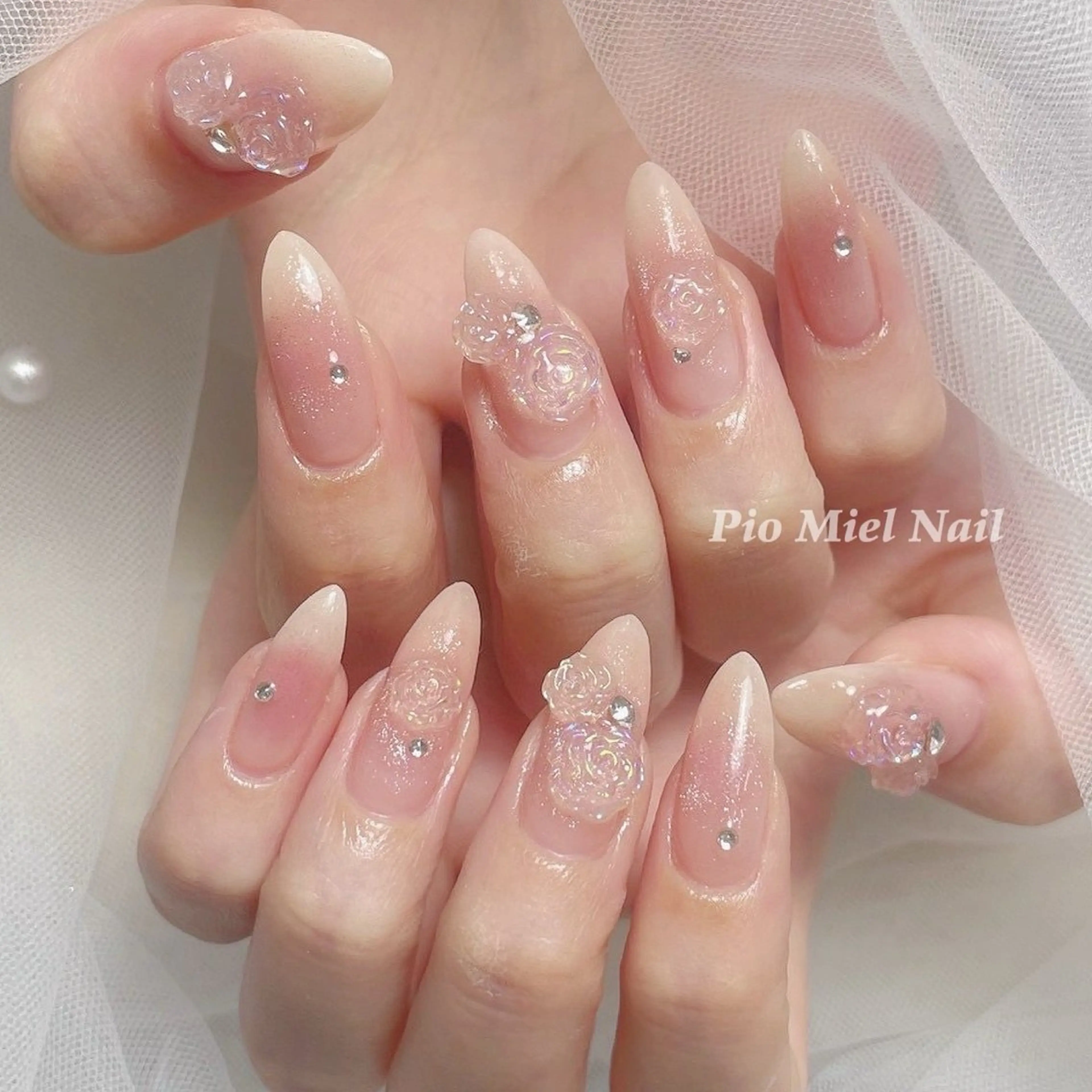 ネイル ハンドネイル HANA 長さだしのネイルデザイン