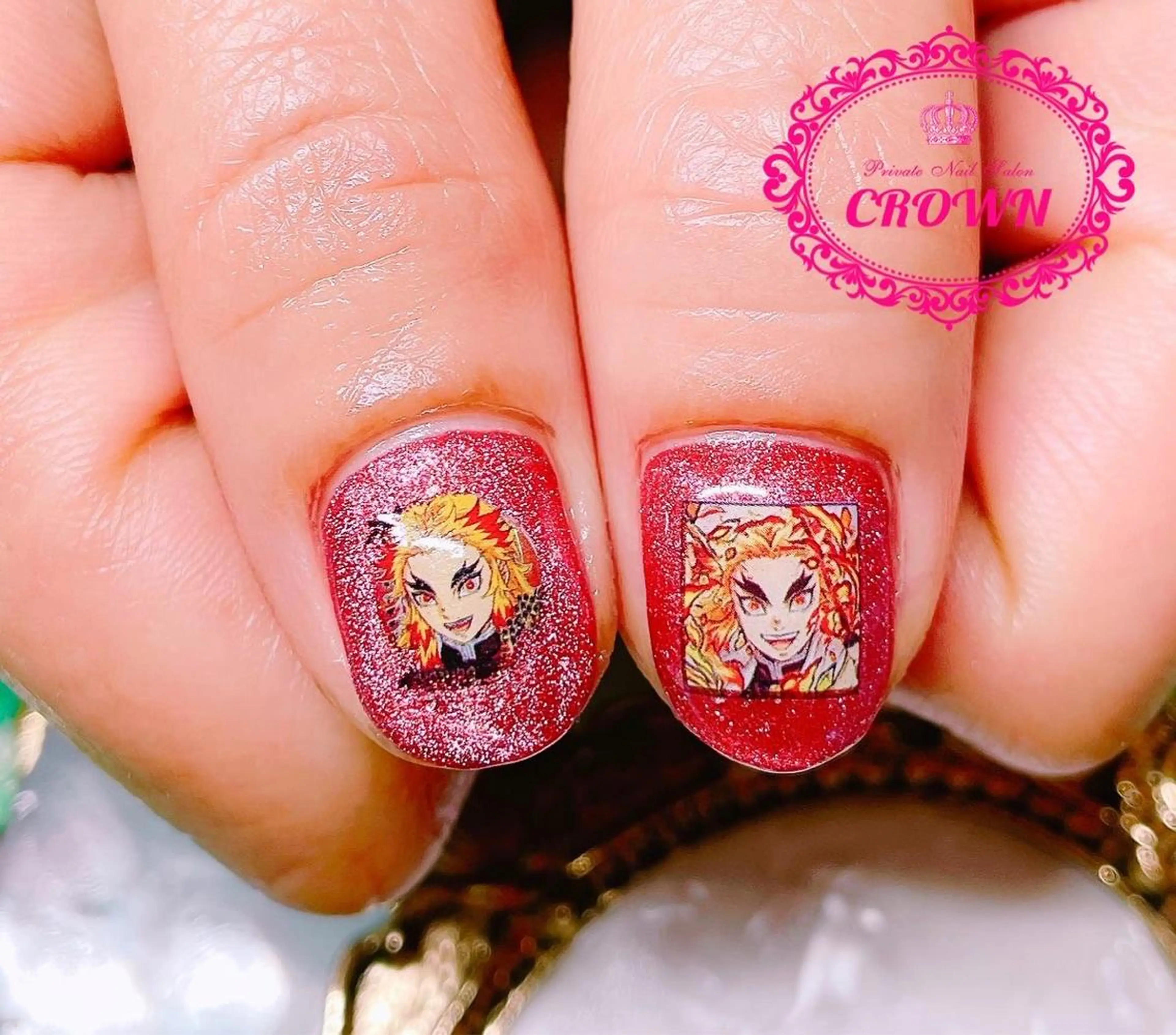 ネイル CROWN プライベートサロンのネイルデザイン