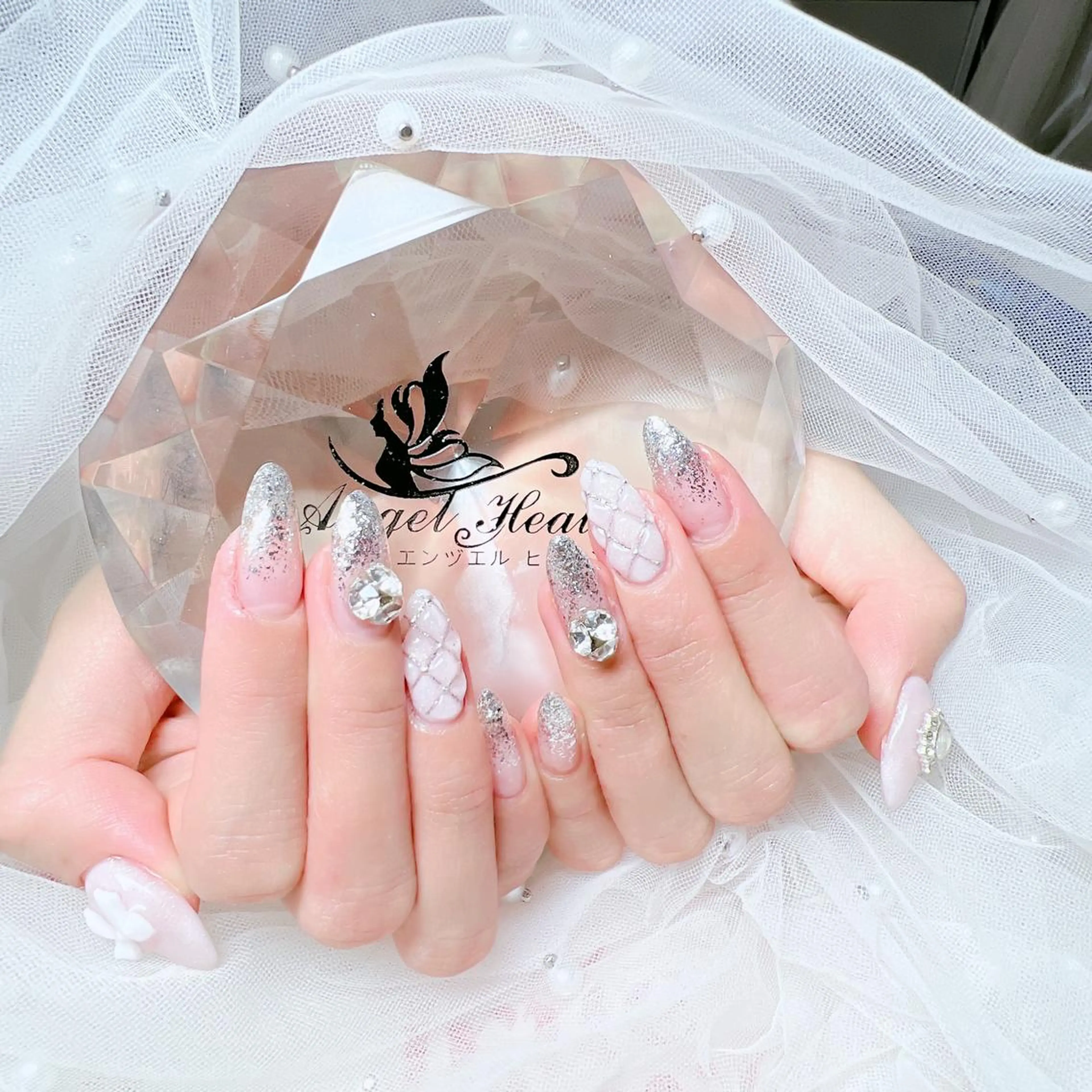 ネイル エンジェル ヒーリング 矢場町店のネイルデザイン