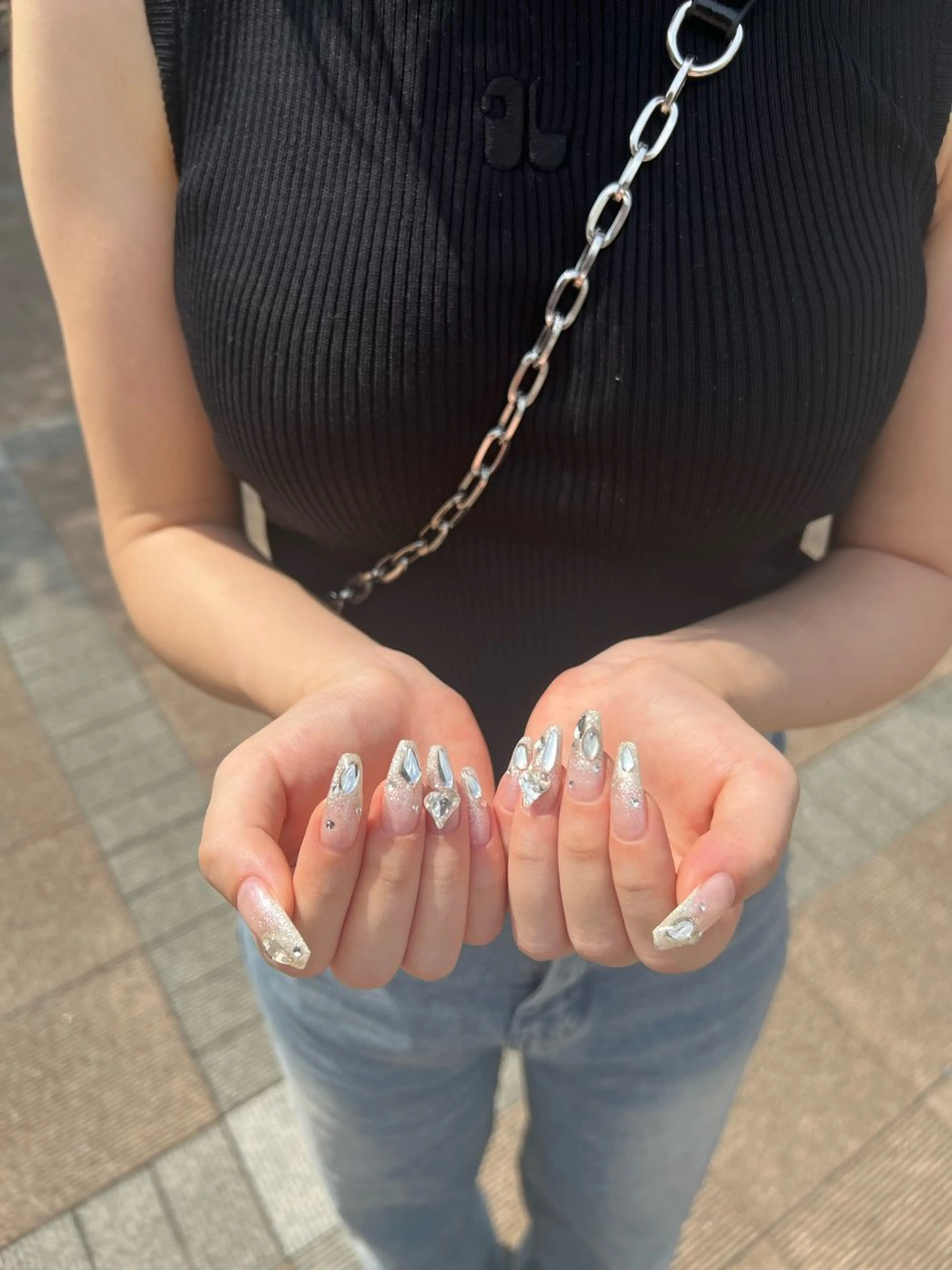ネイル ハンドネイル NAGISA🧁🎀 持ち込み⌇パラジェルのネイルデザイン
