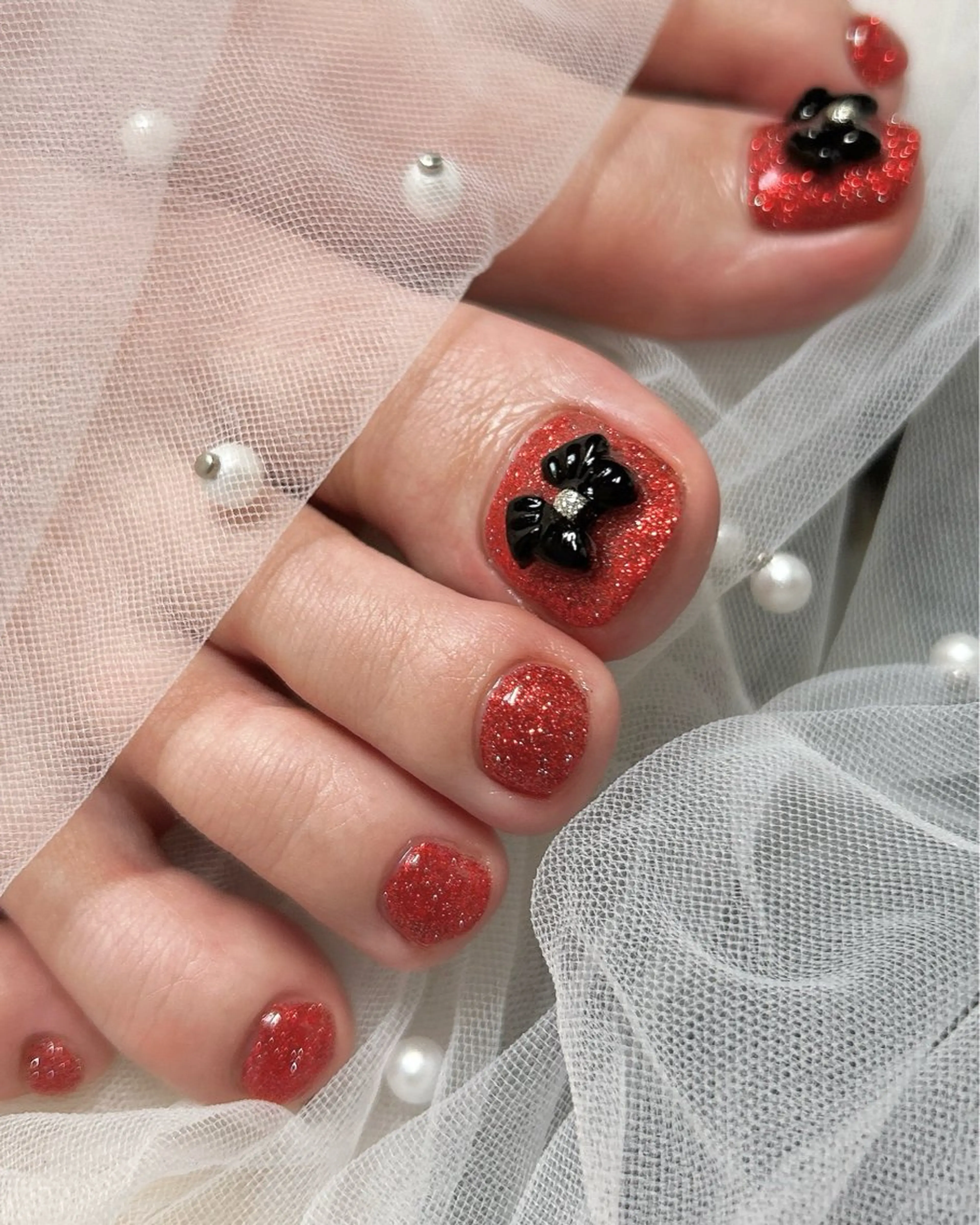 ネイル フットネイル キラキラネイル リボン フットネイル ten nail salon かえでのネイルデザイン