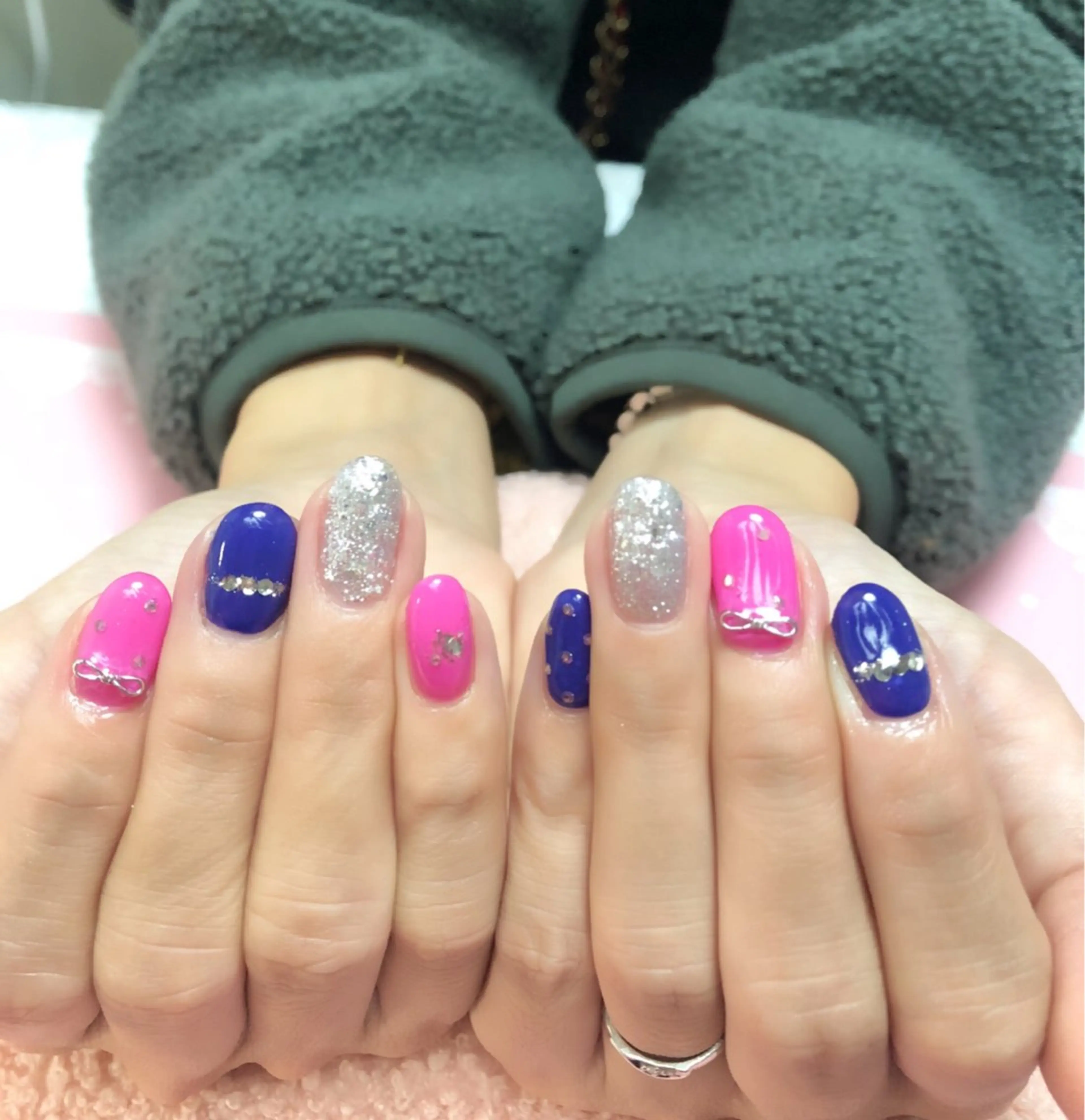 ネイル ＧＬAD グラットのネイルデザイン