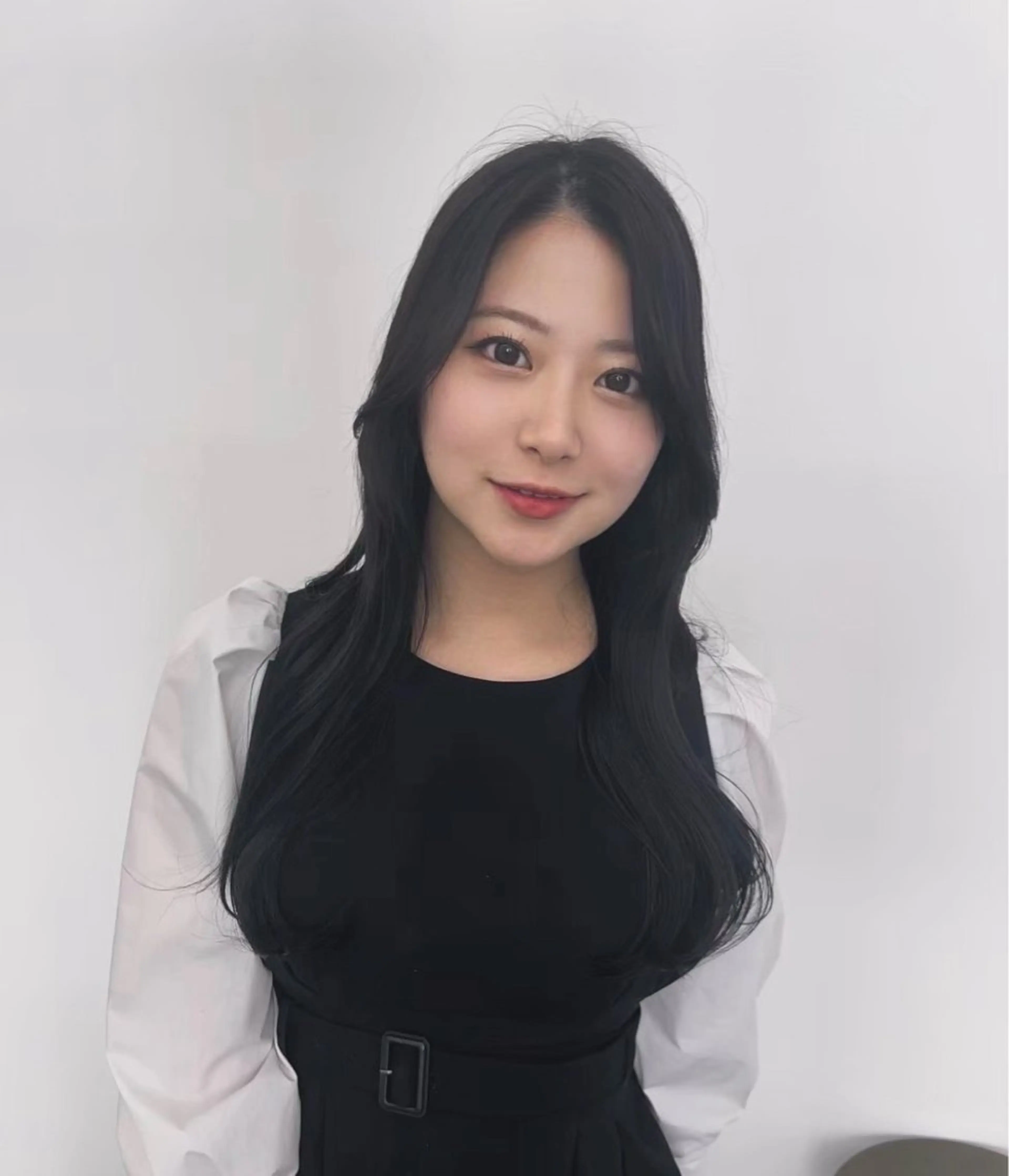 ロング ヘアアレンジ ヘアカラー トリートメント ✨透明感／艶／ レイヤー／相原楓🍁のヘアスタイル