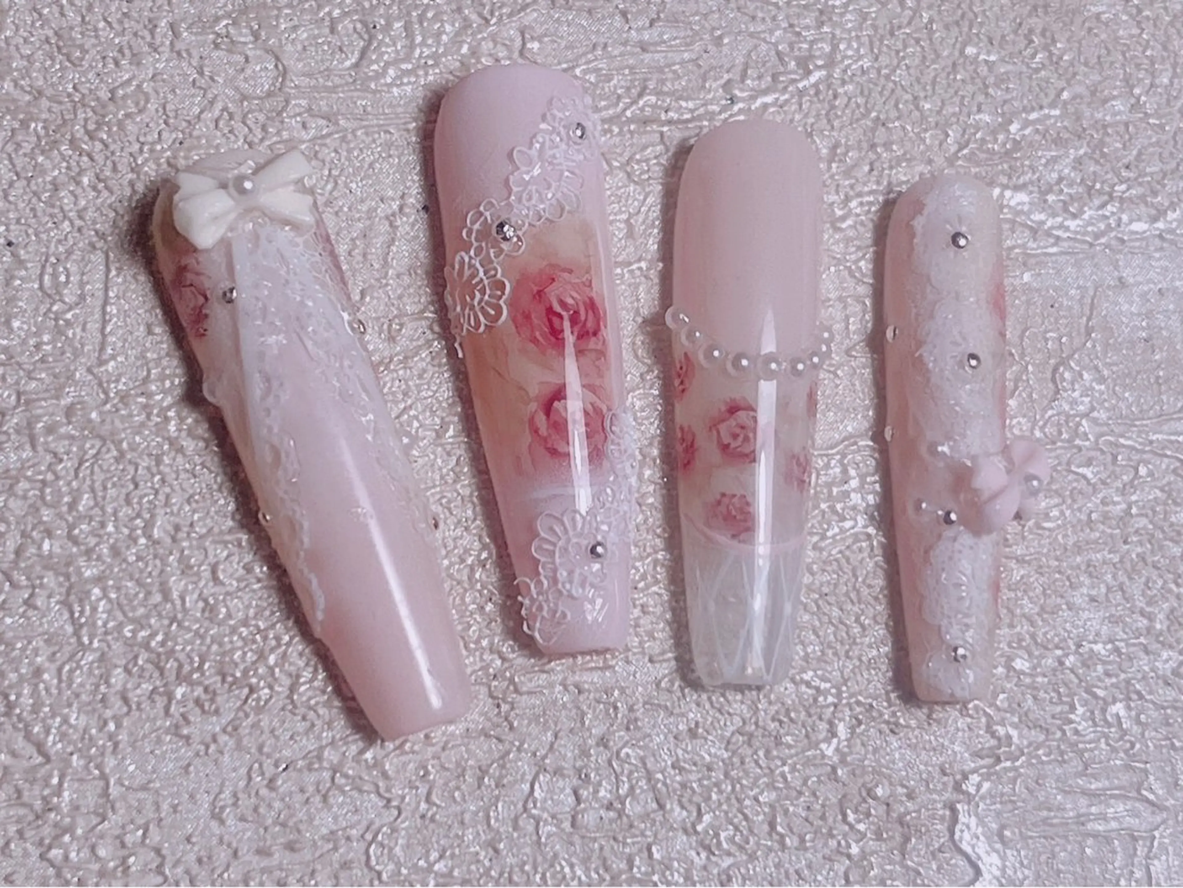 ネイル ハンドネイル Kari ネイルサロンのネイルデザイン