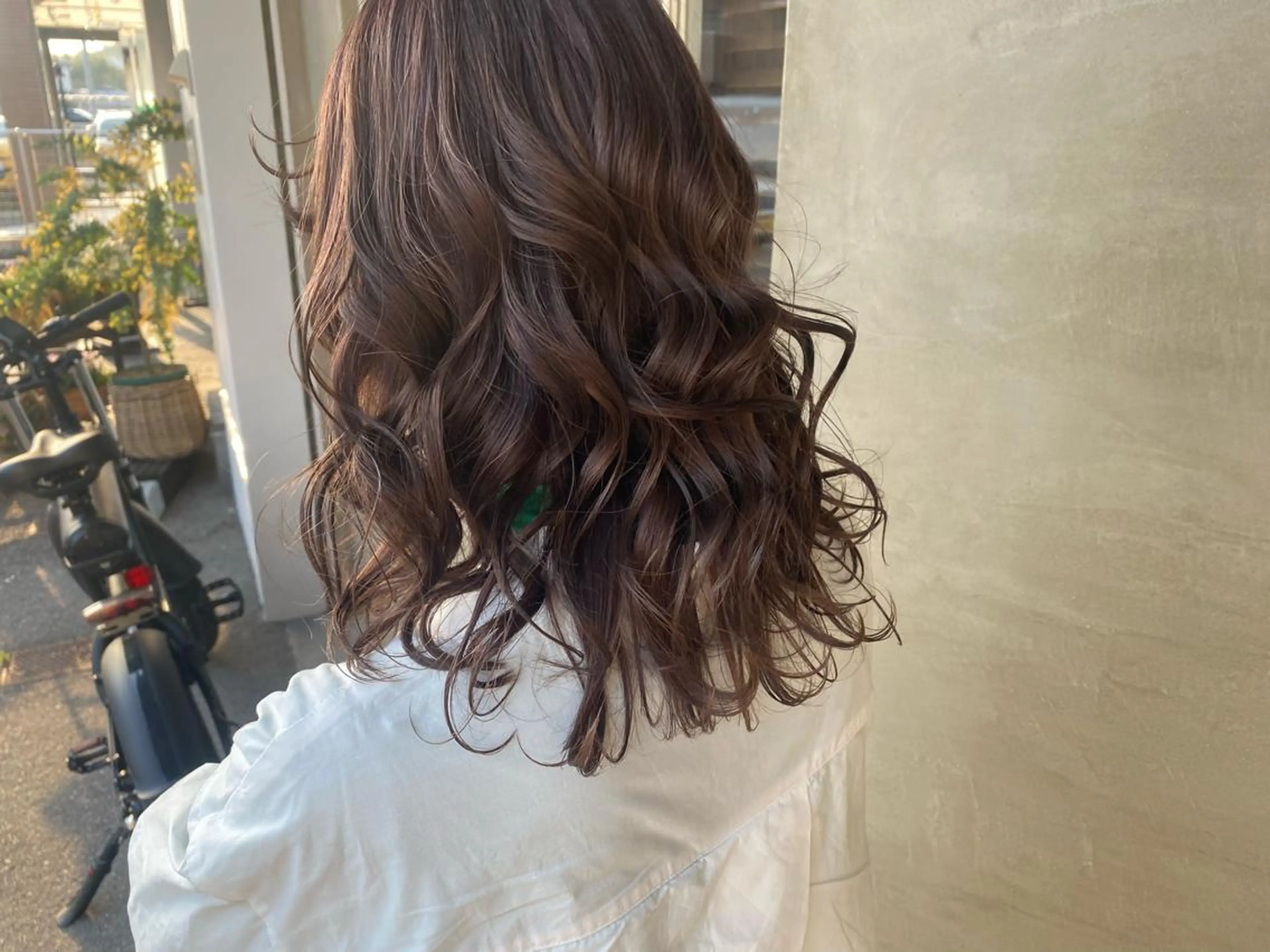 ミディアム カラー ブリーチ ケアブリーチ 透明感カラー ヘアカラー 柔らかカラー🥛 mayucoのヘアスタイル