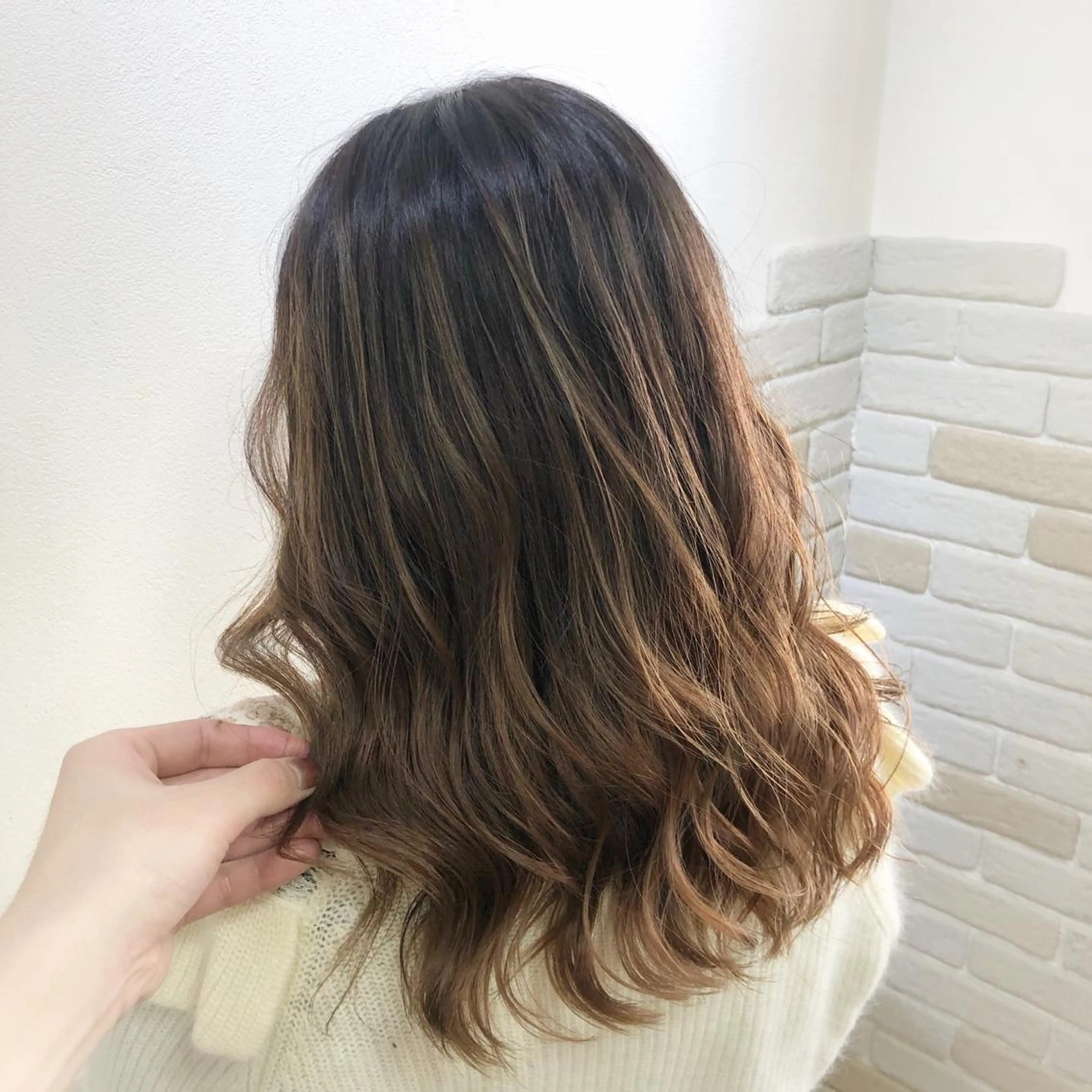 ロング Merly osakaのヘアスタイル
