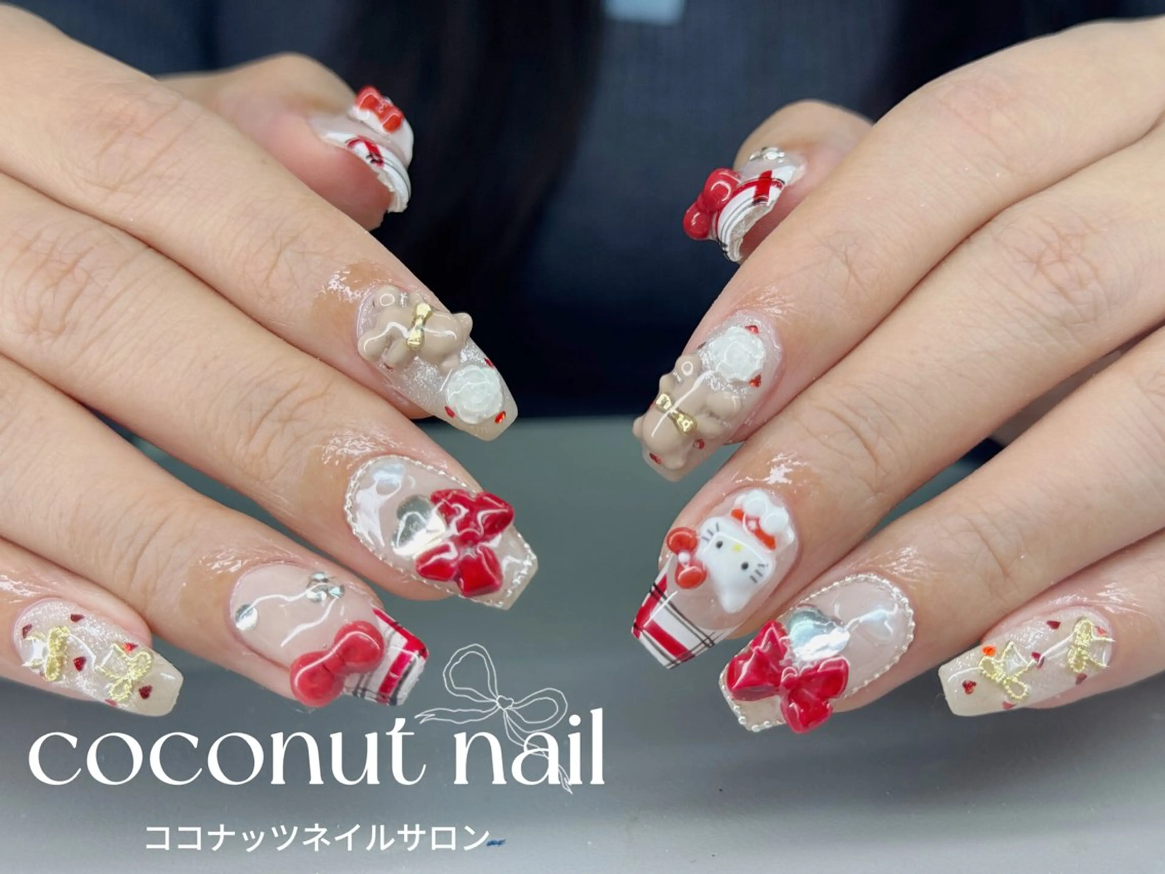 ネイル べっ甲ネイル フレンチネイル キラキラネイル マグネットネイル 大理石ネイル(マーブル) ハンドネイル 神田 ココナッツのネイルデザイン
