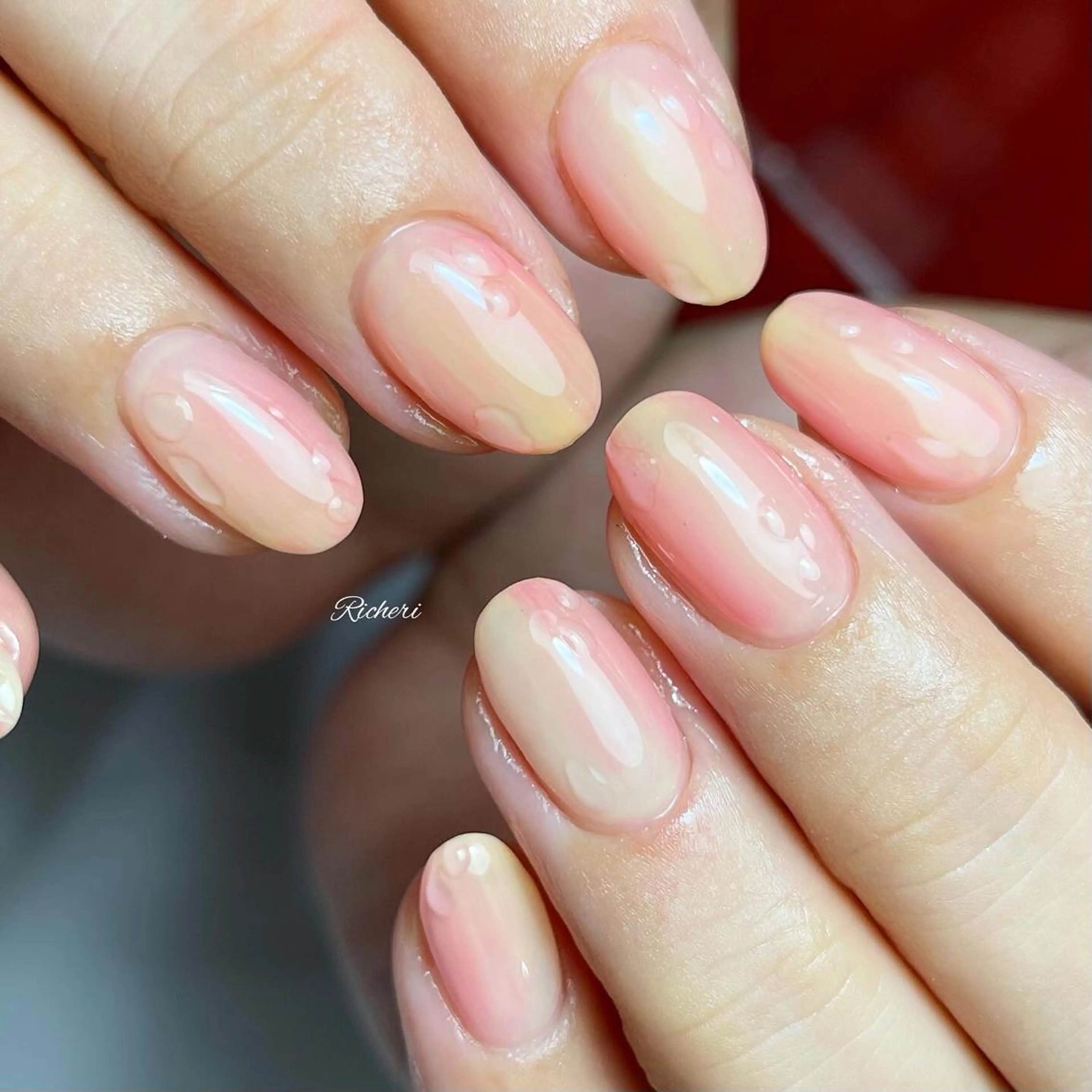 ミディアム ネイル 韓国風ヘア アートネイル フレンチネイル ジェルネイル 韓国ネイル richeri beautyのエステ・リラクイメージ