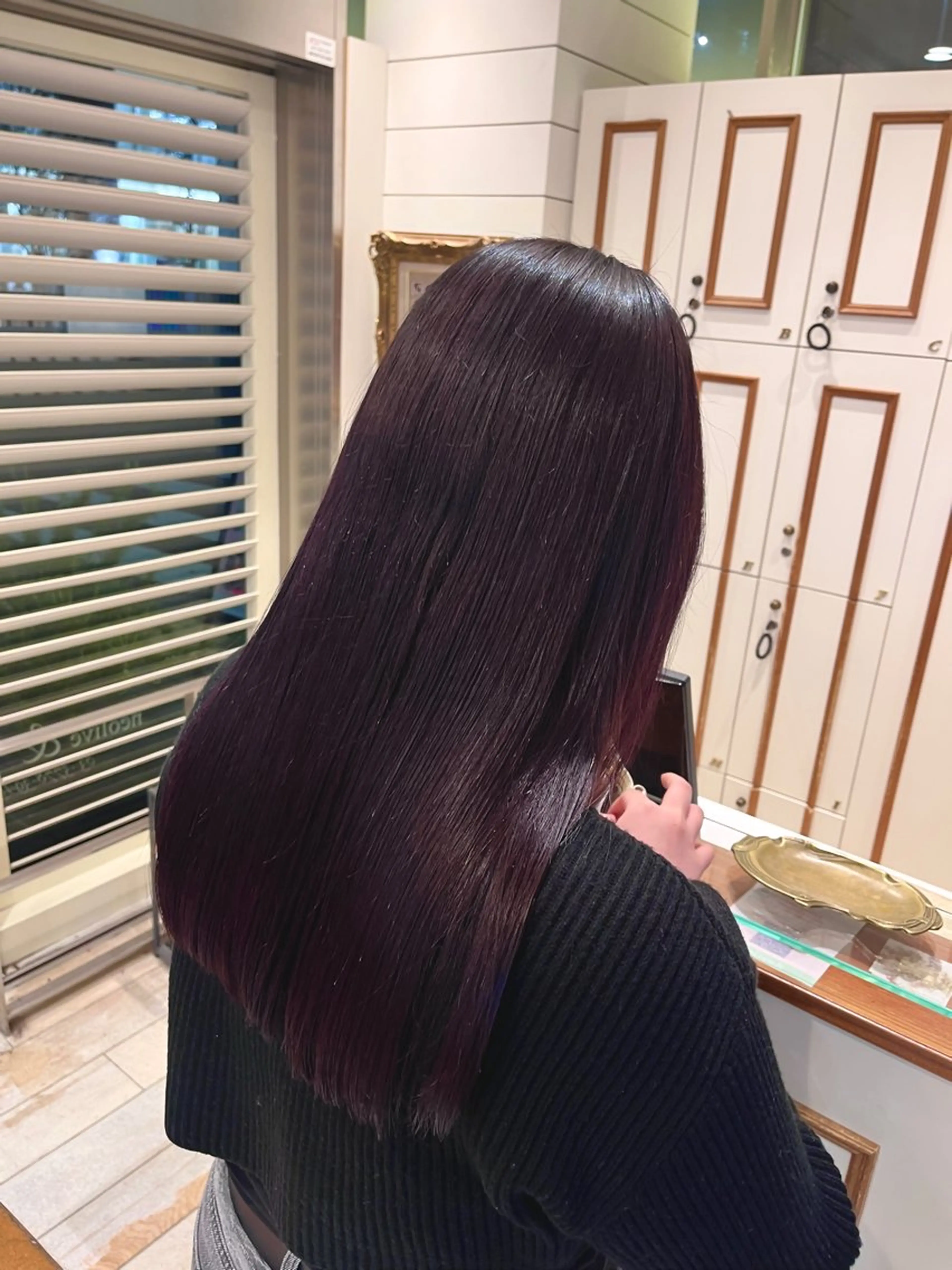 【学生限定❤️‍🔥】ミニモ学割🎓🫧ワンカラー🫧シルクトリートメント付き‼︎（前髪･顔周りカット追加＋500円）の写真