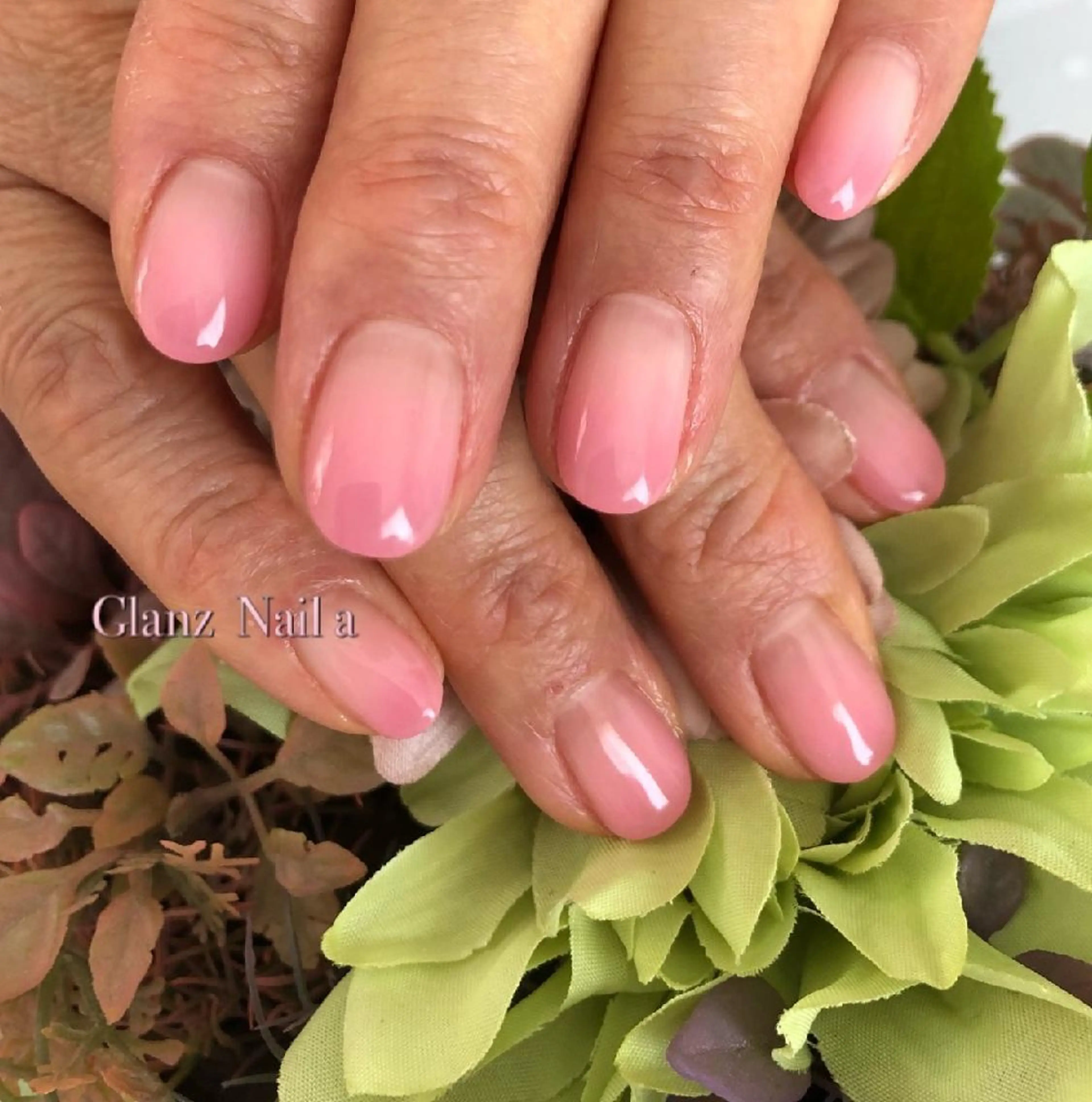 ネイル グラデーション ピンク Glanz  Nail aのネイルデザイン