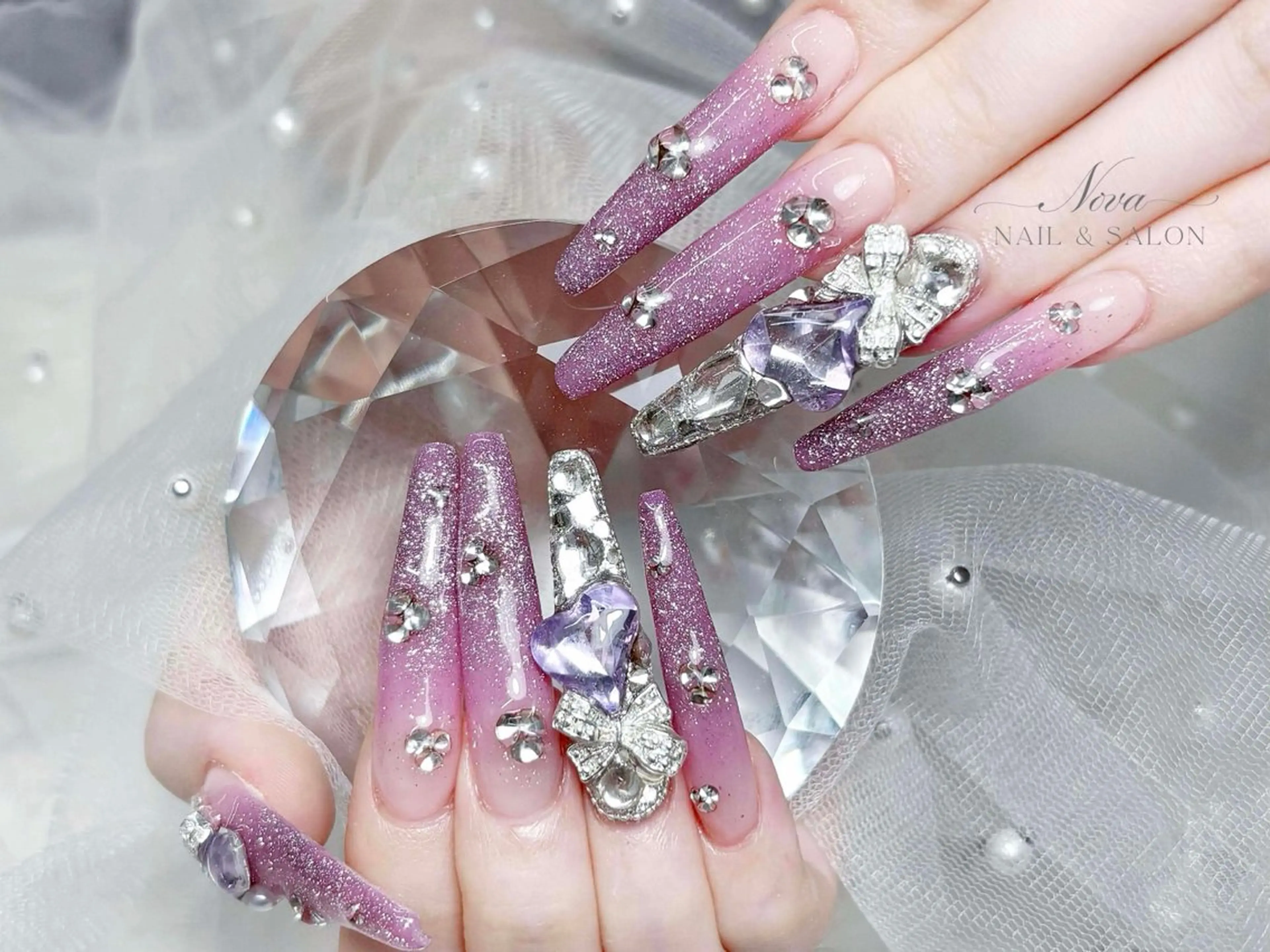 ネイル ハンドネイル ハンドケア Nova Nail Nambaのネイルデザイン