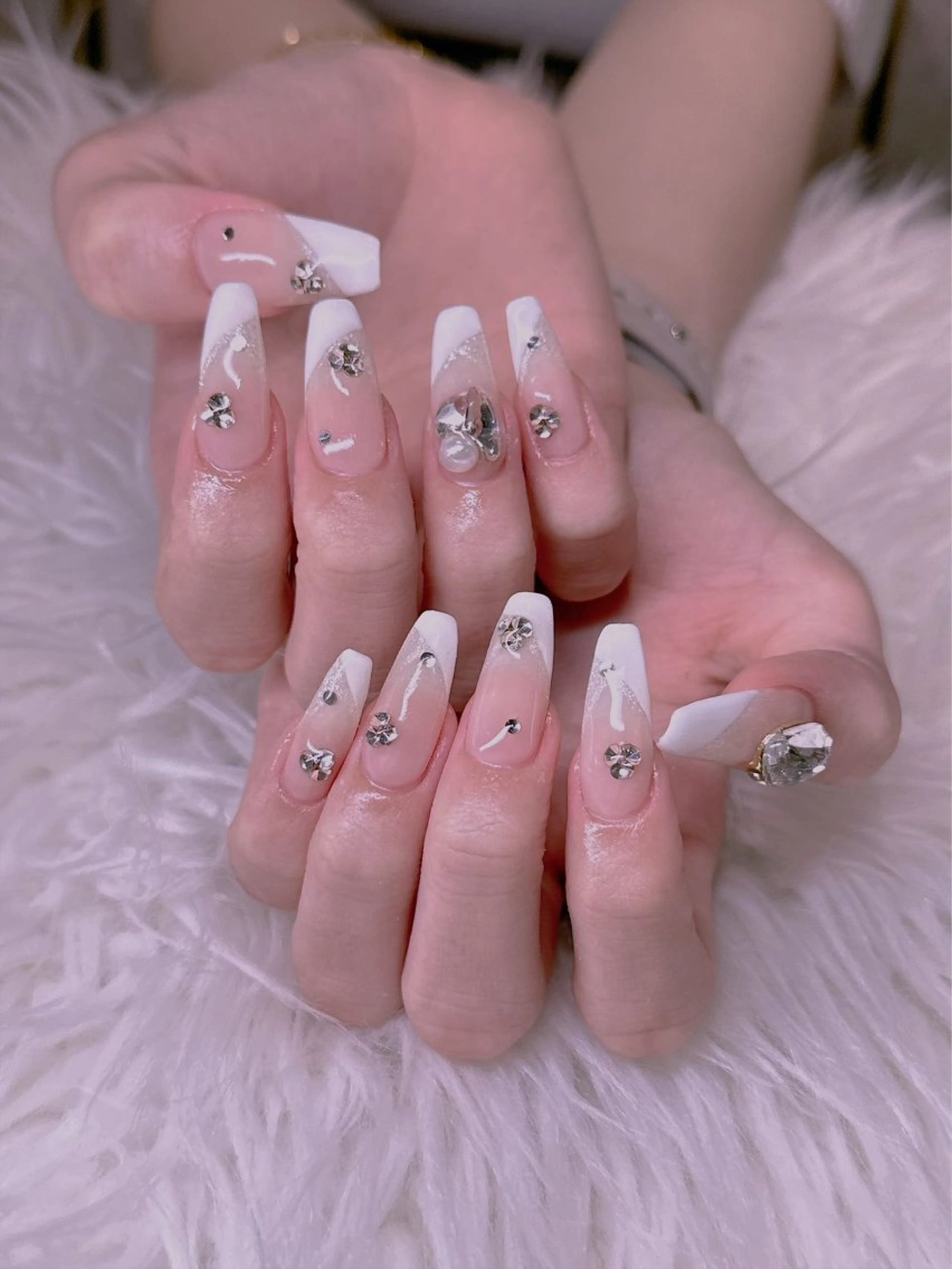 ネイル エムズ エムズのマツエク・マツパデザイン