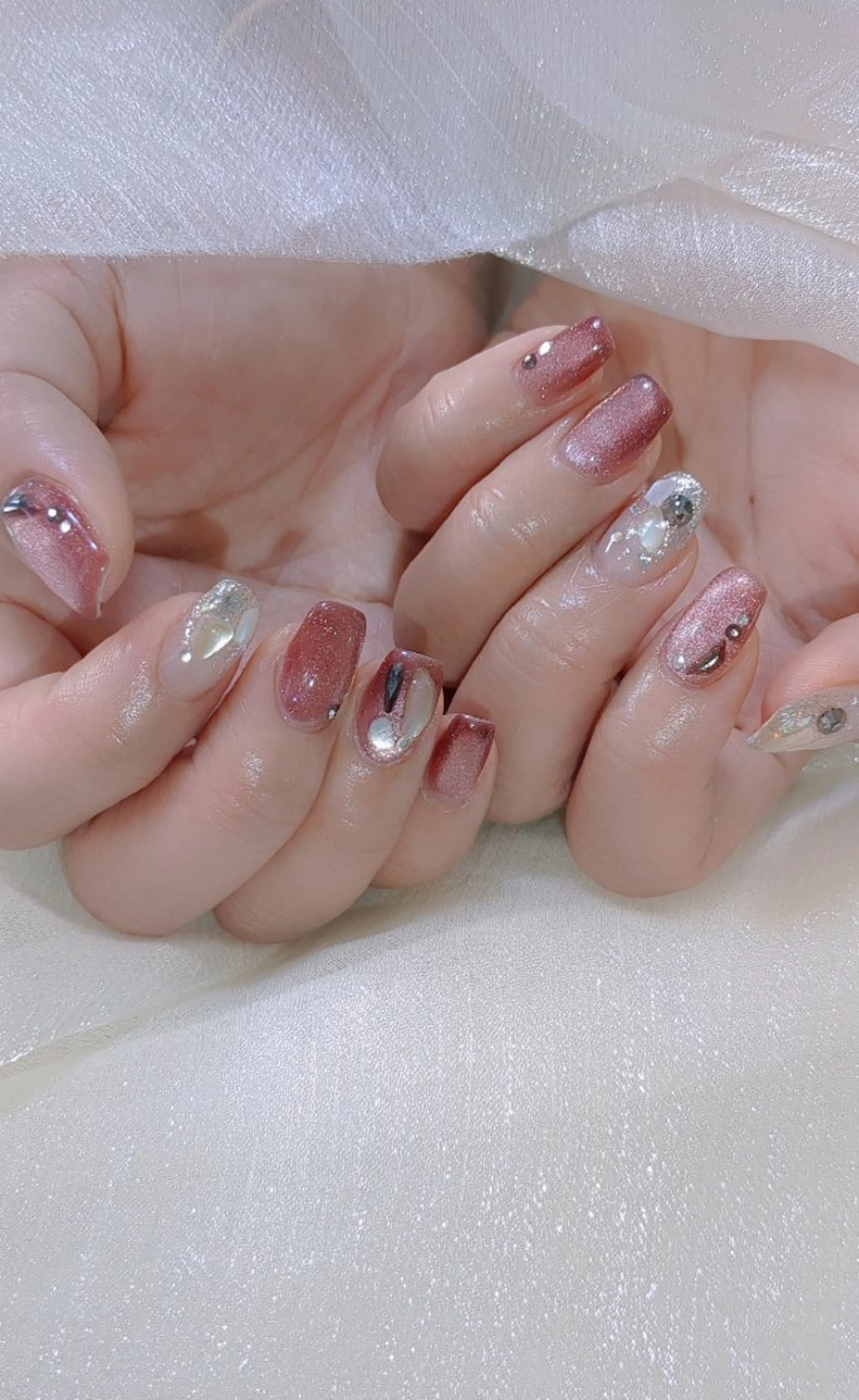 ネイル ハンドネイル E·U·B ネイル所属・横浜市中区曙町 E·U·Bネイルのネイルデザイン