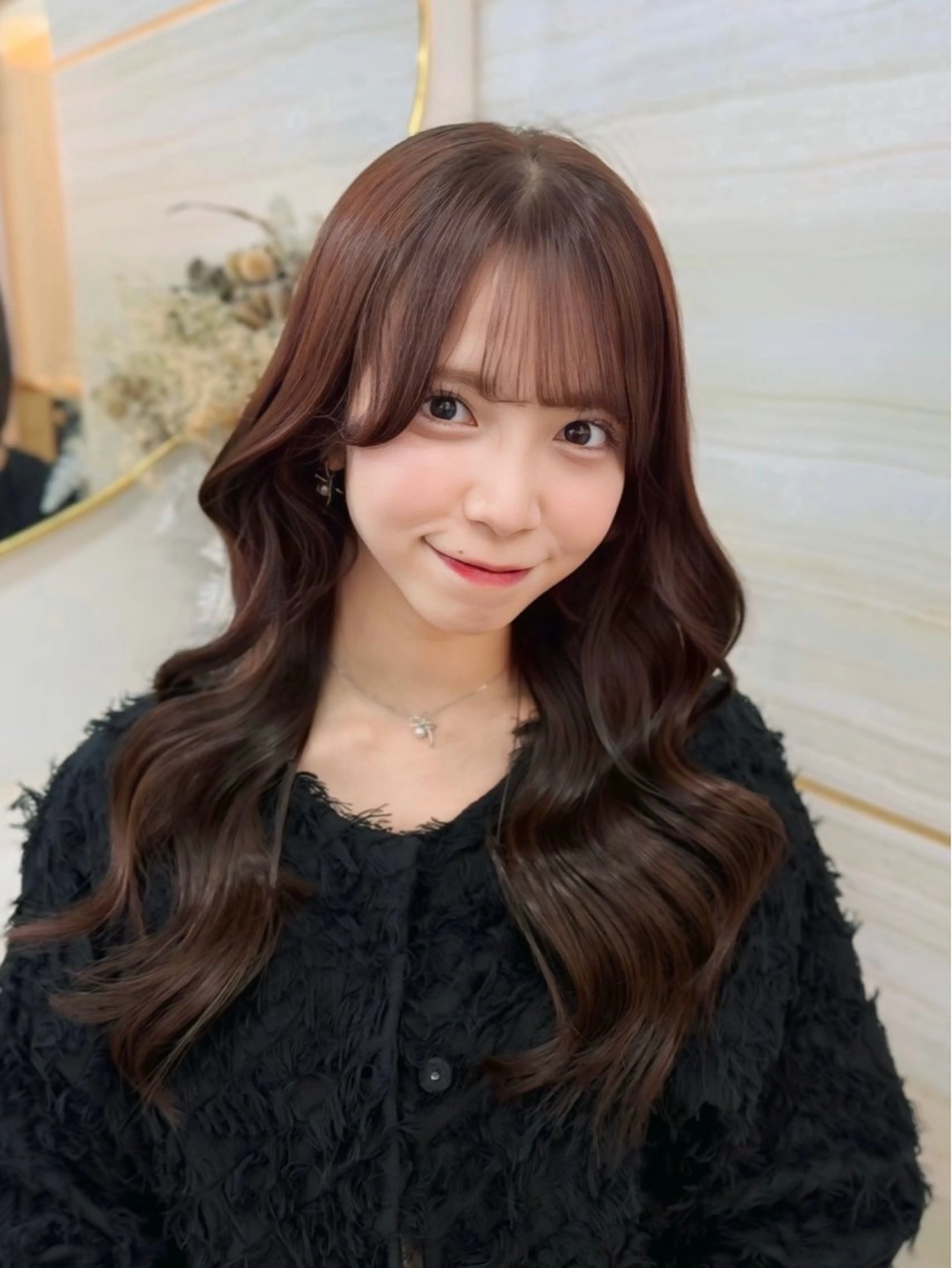 ロング カラー ブラウンカラー ピンクカラー ピンクブラウン カット ヘアカラー 🤍あみ🤍暗髪オリ ーブ特化🌿髪質改善のヘアスタイル