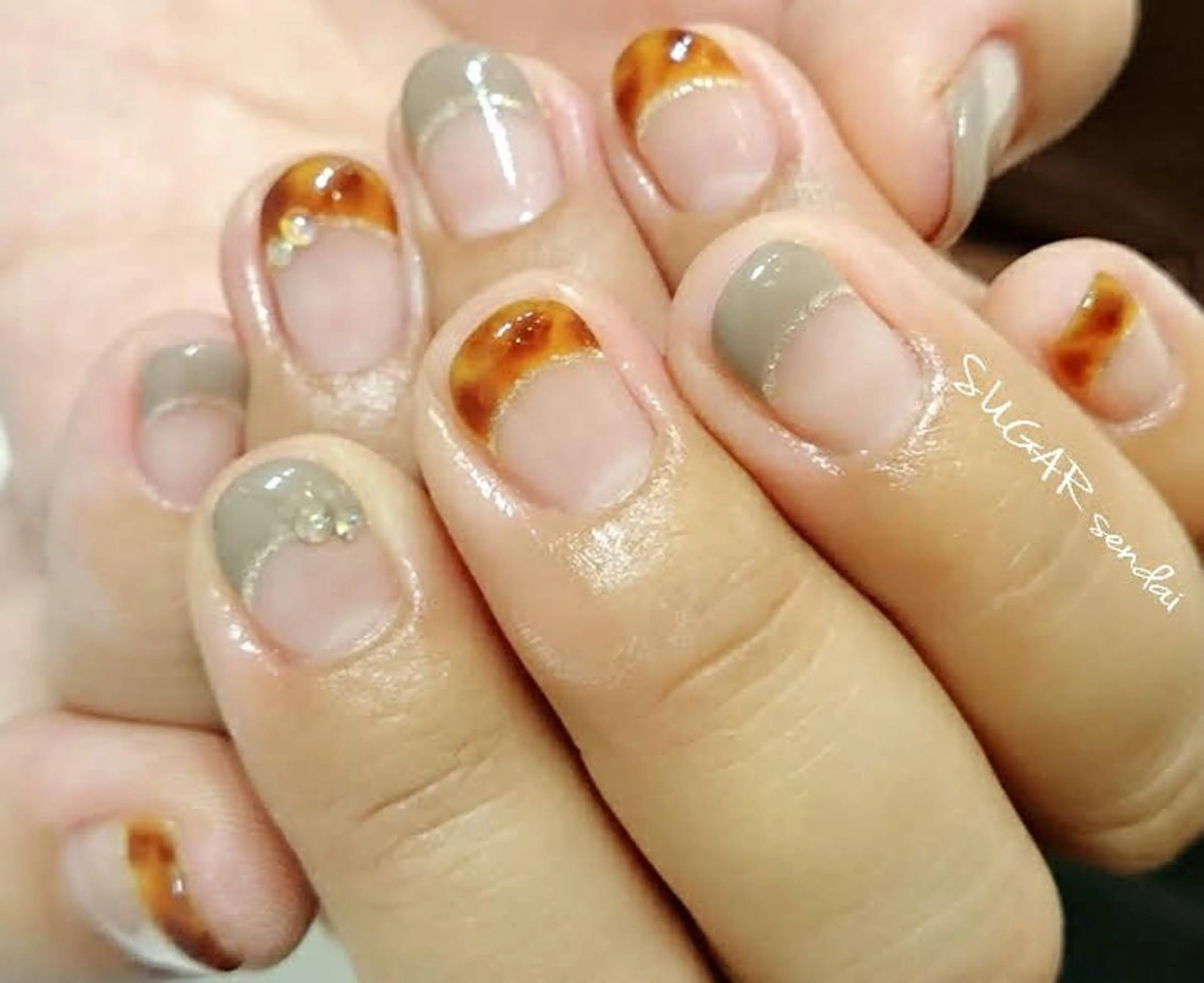 ネイル 鈴木 ゆかりのネイルデザイン