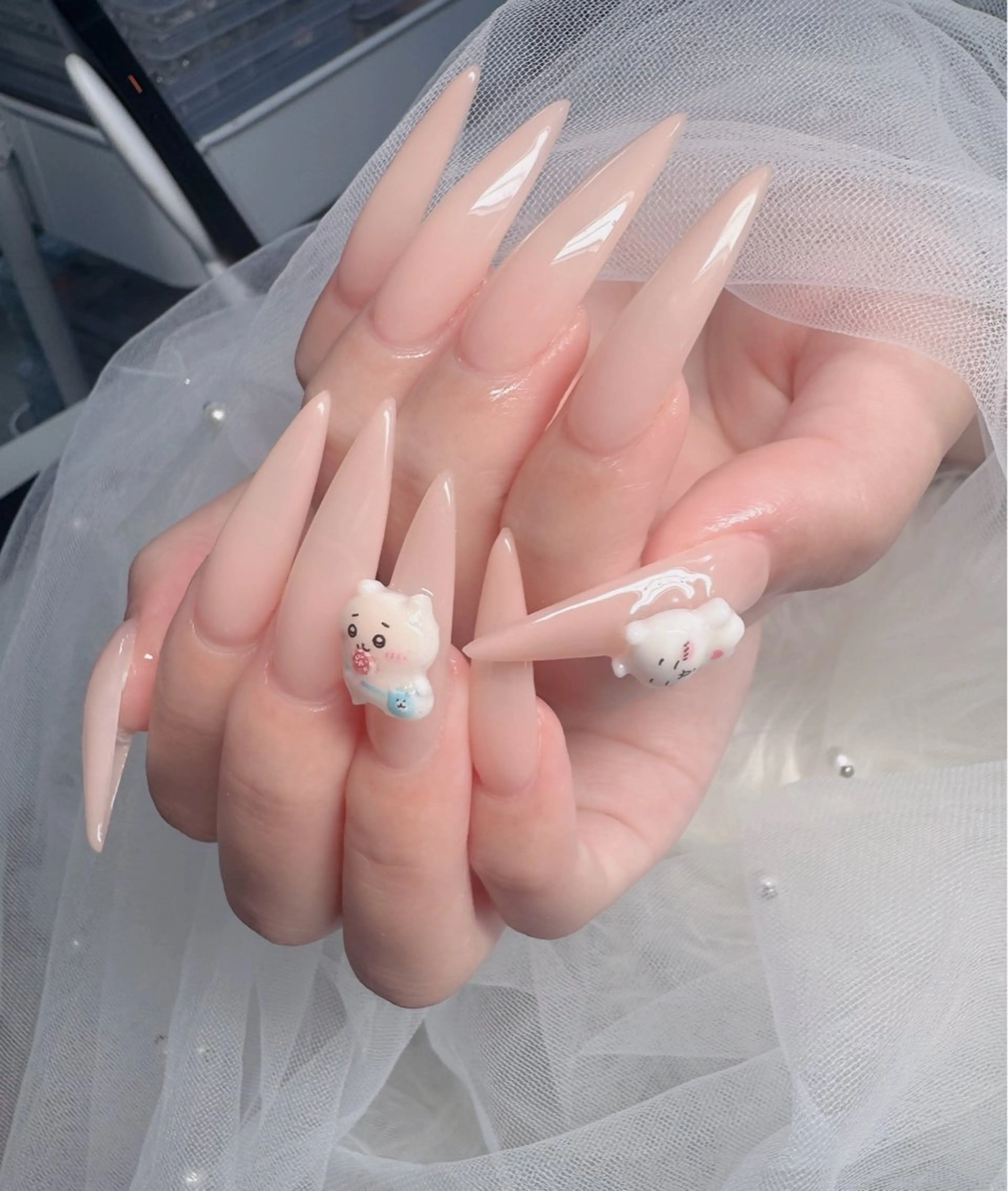 ネイル フレンチネイル ジェルネイル ガラスフレンチ ハロウィン ハート ハンドネイル H.baby Nail Salonのネイルデザイン