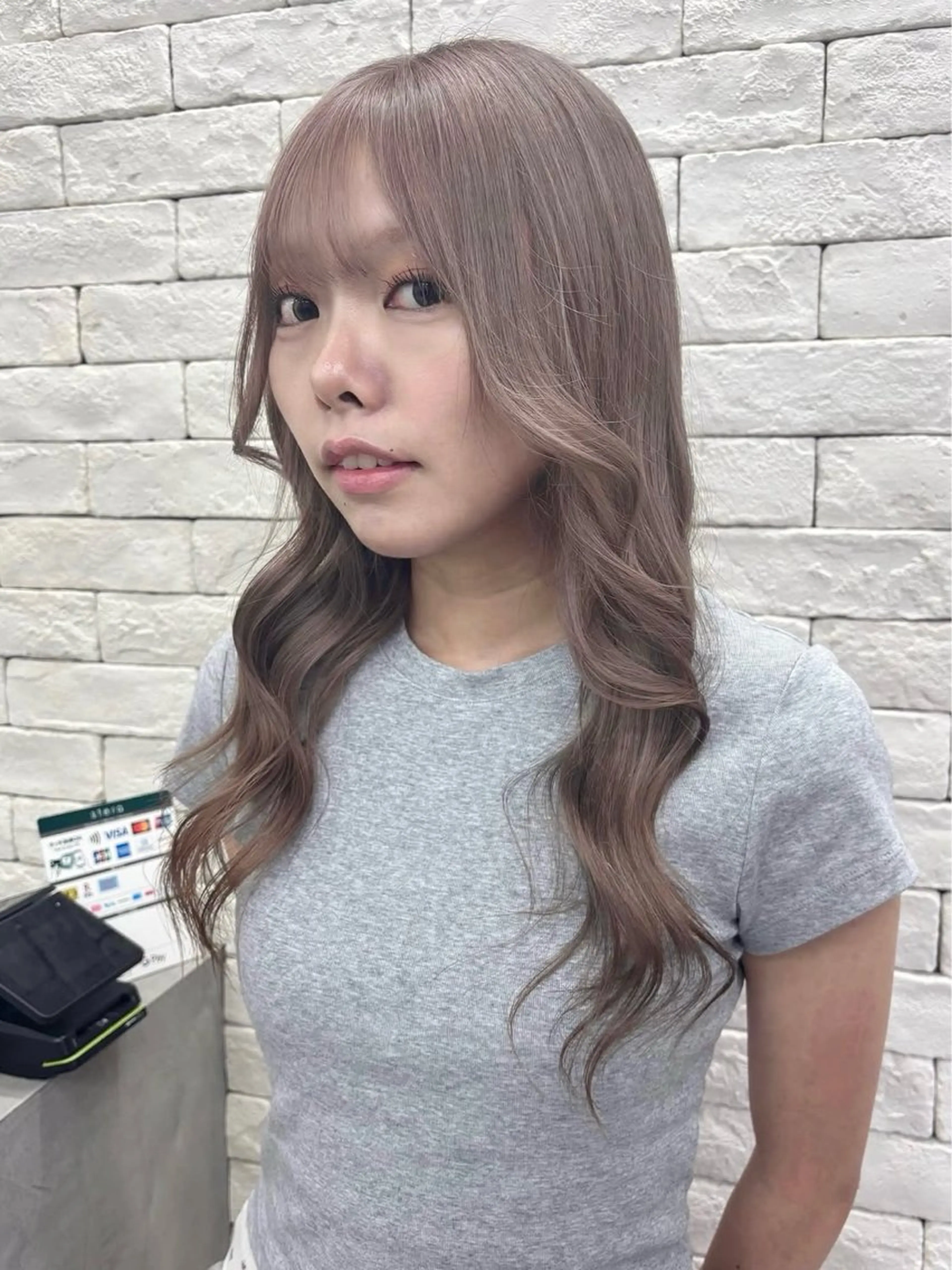 セミロング ヘアカラー 【ハイトーンカラー】 mizukiのヘアスタイル