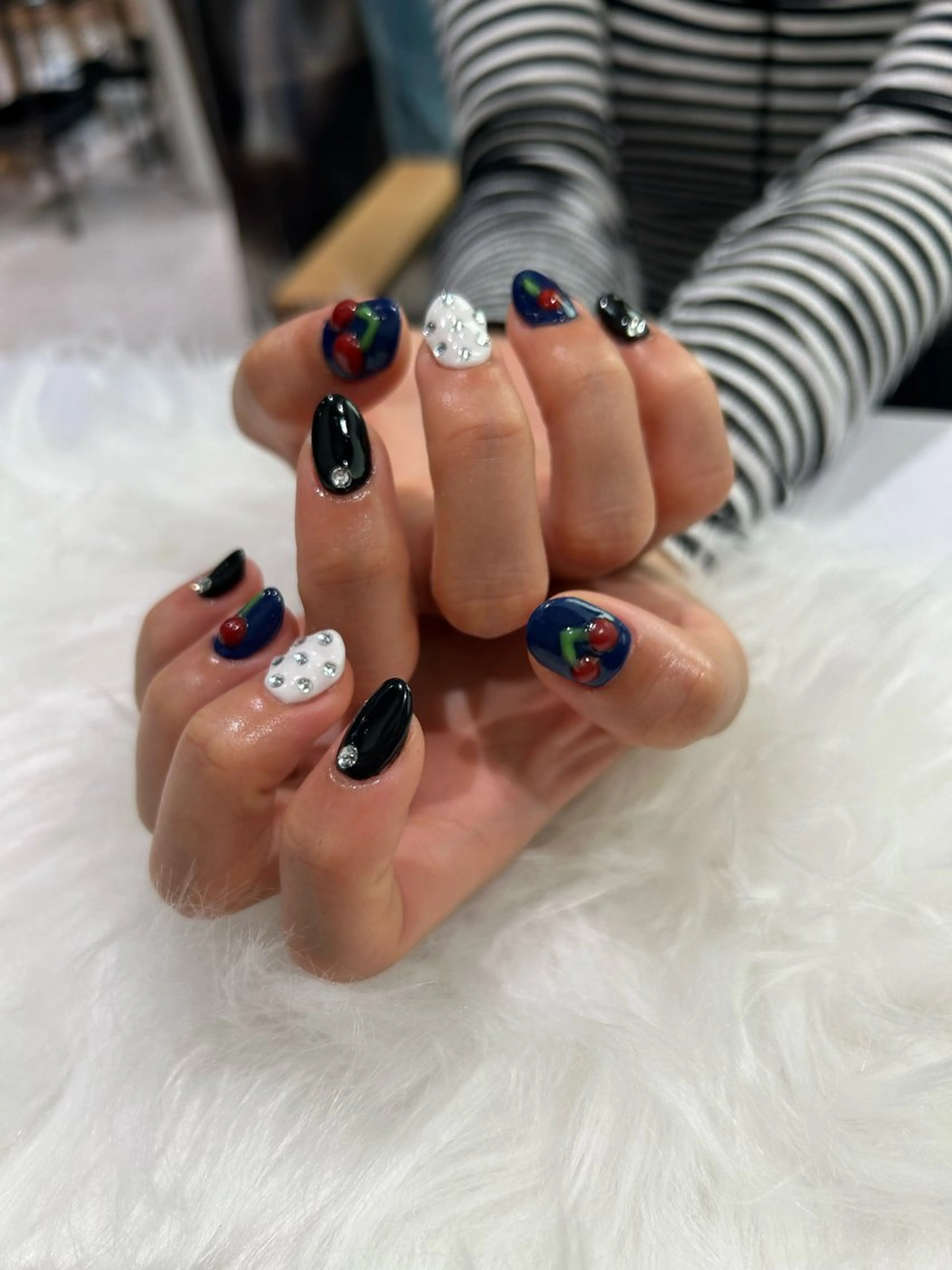 ネイル ♡ハイトーン★ ネイル/しの♡のヘアスタイル