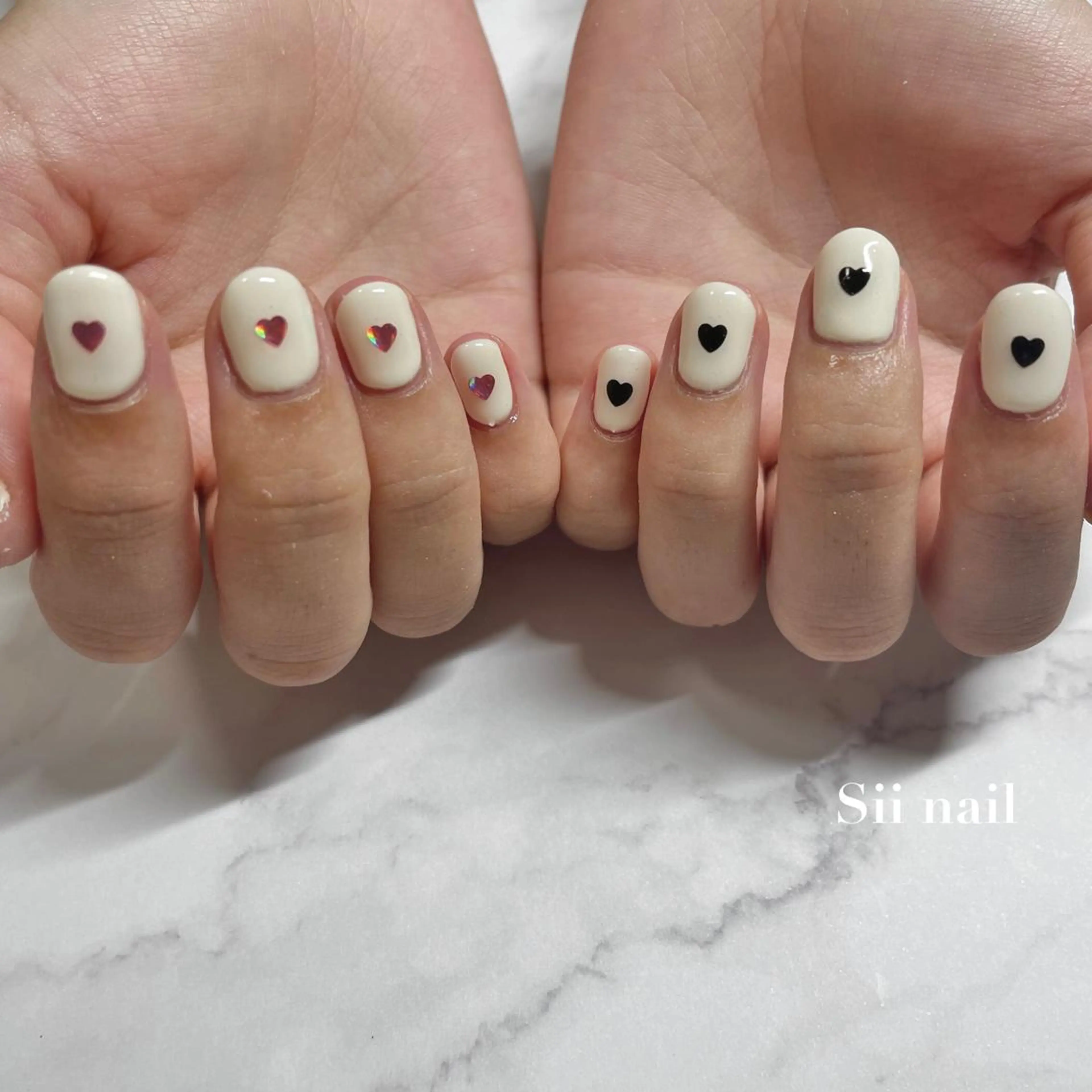 ネイル Sii nail 🤍SAKIのネイルデザイン