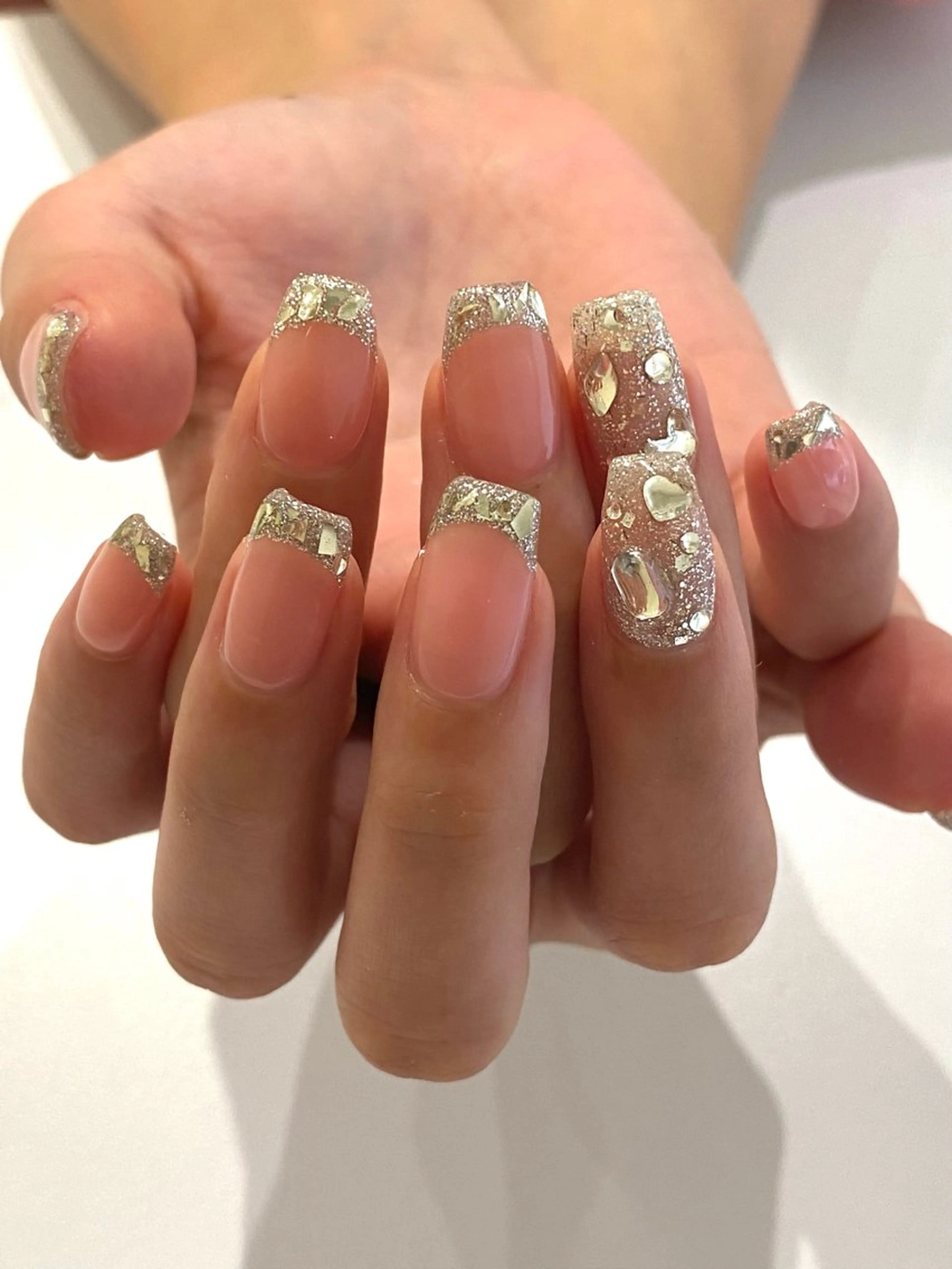 ネイル フレンチネイル ガラスフレンチ Ann nailのネイルデザイン