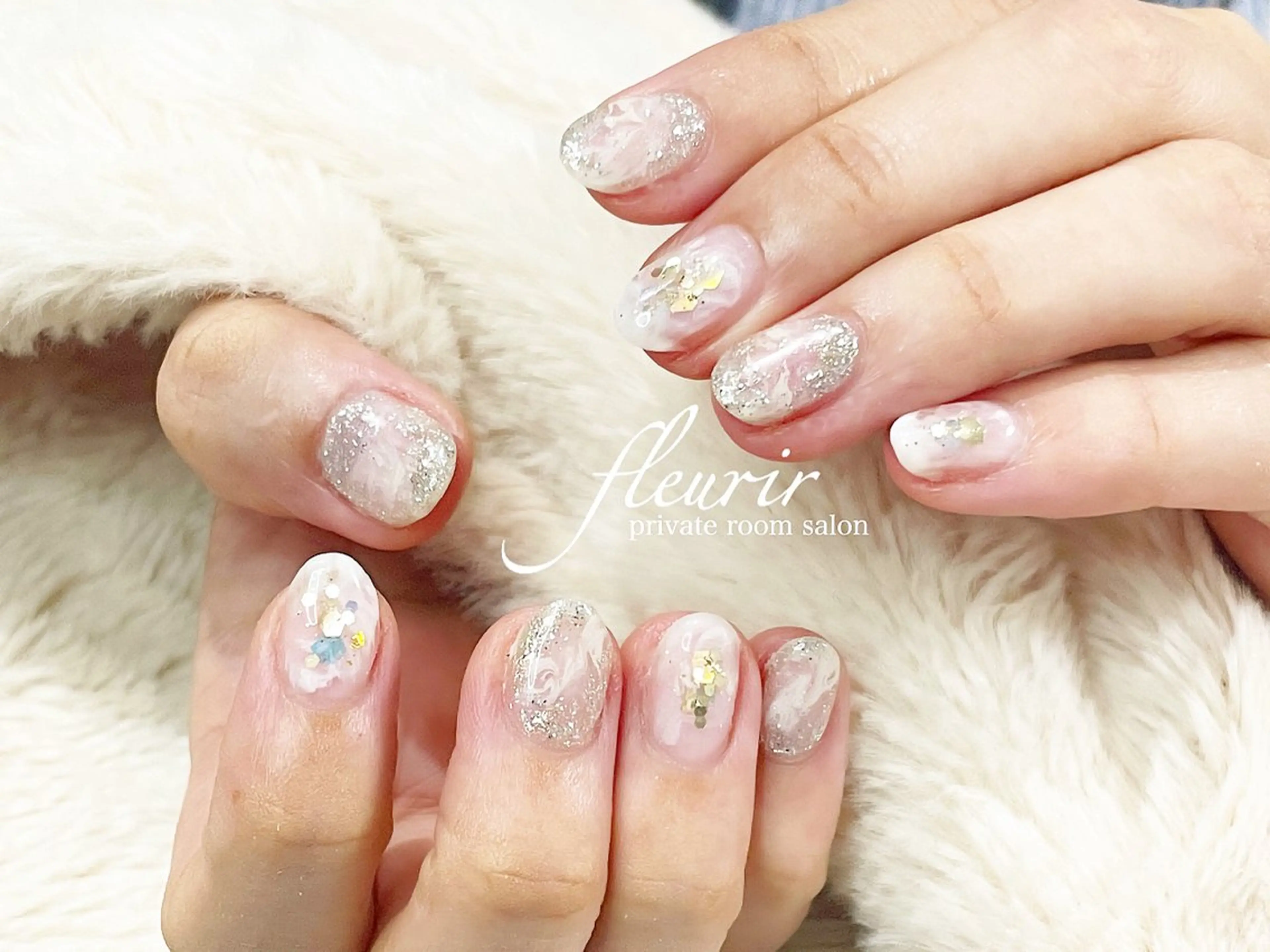 ネイル キラキラネイル フルリール 【プライベートサロンのネイルデザイン