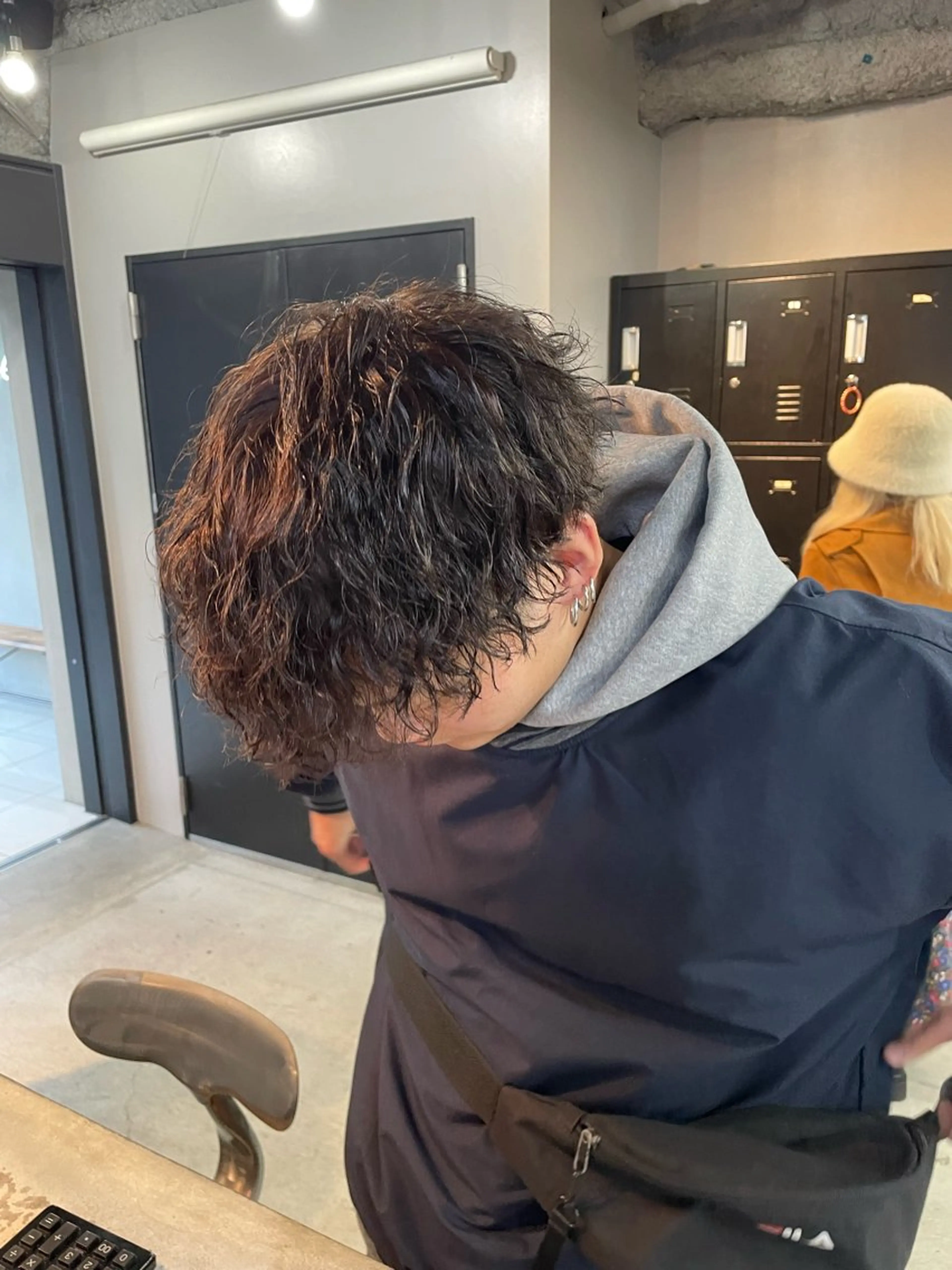 パーマ メンズ カット パーマ トリートメント ヘアセット 新宿/韓国ヘア/ 髪質改善ストレートのヘアスタイル