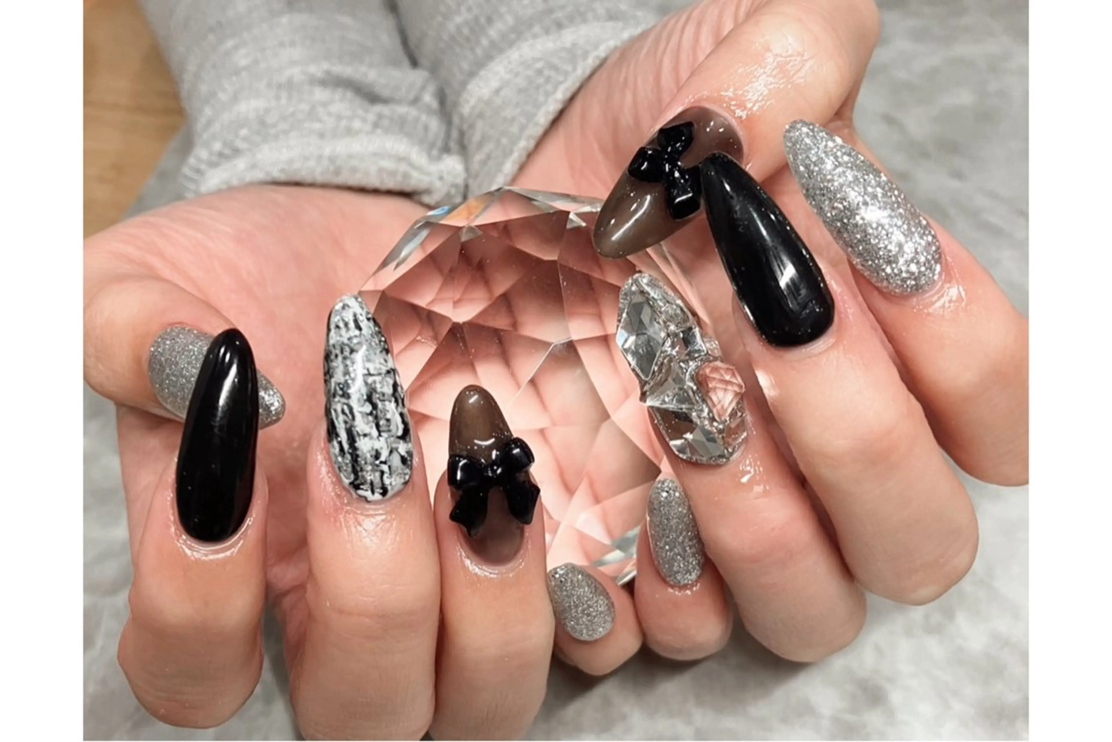 ネイル ハンドネイル NAIL Salon IP所属・長谷川 奈緒美のネイルデザイン