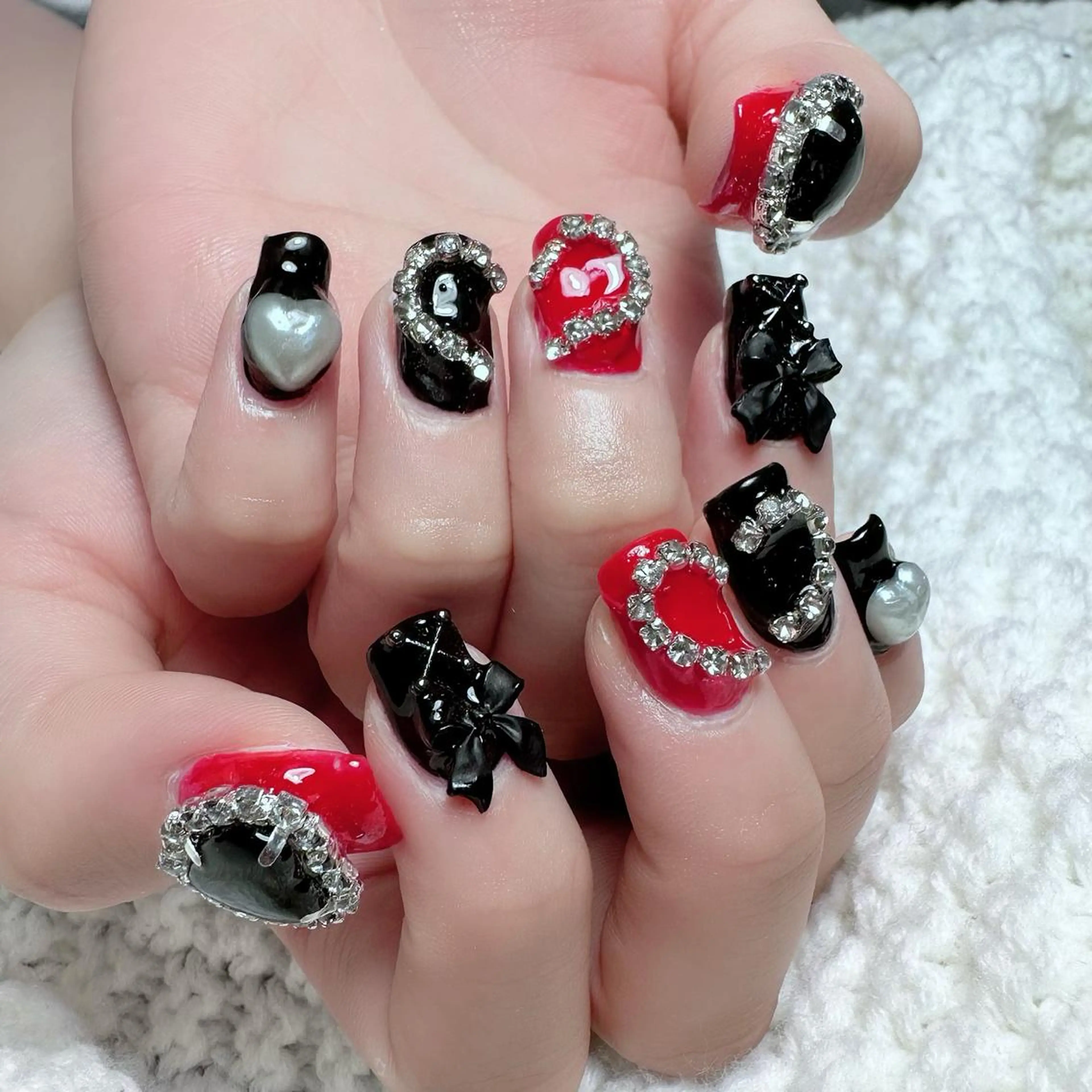 ネイル 新山 聖のネイルデザイン