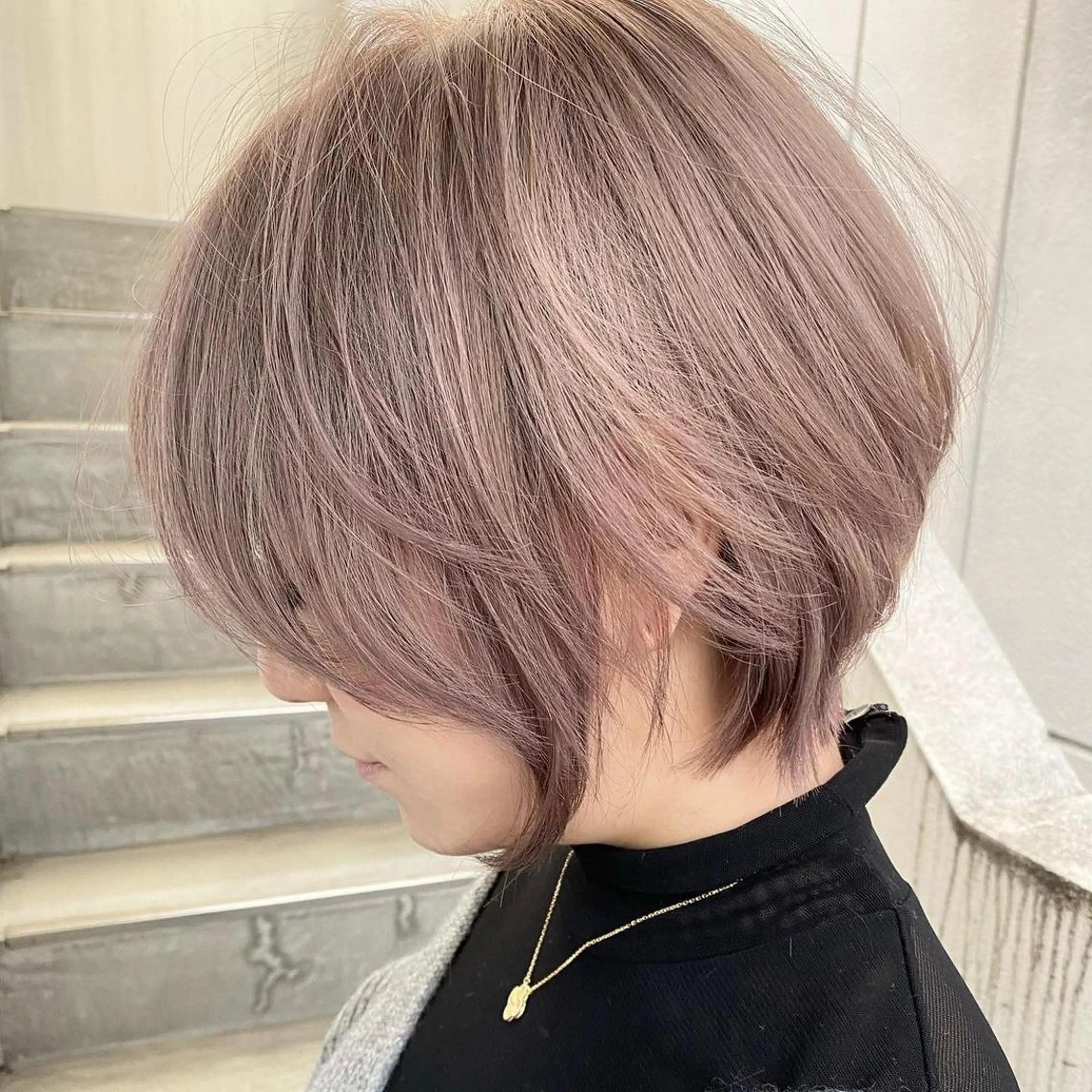 ショート カラー 福西 洋斗のヘアスタイル