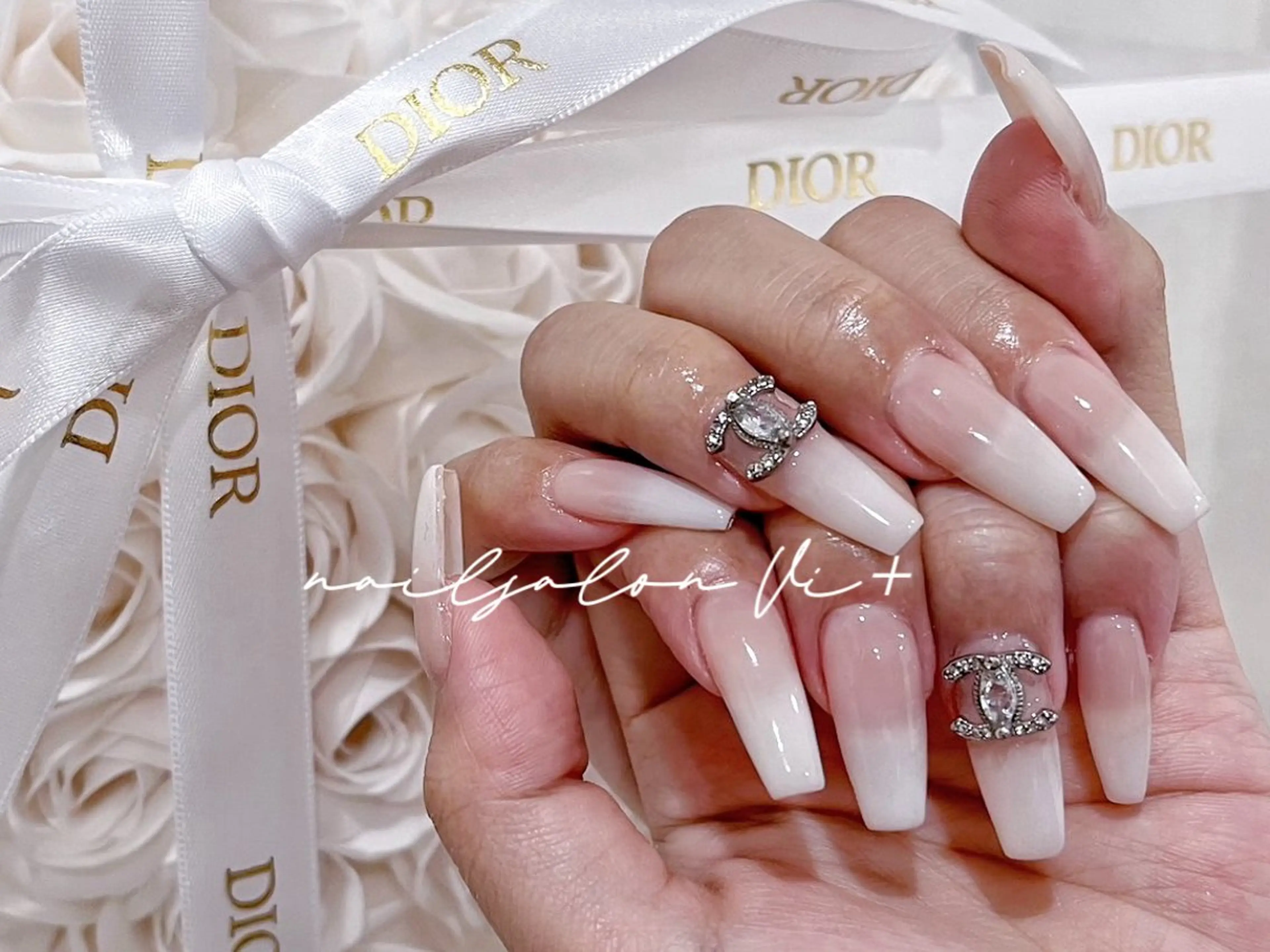 ネイル ハンドネイル ✨Nailsalon Vi+✨のネイルデザイン