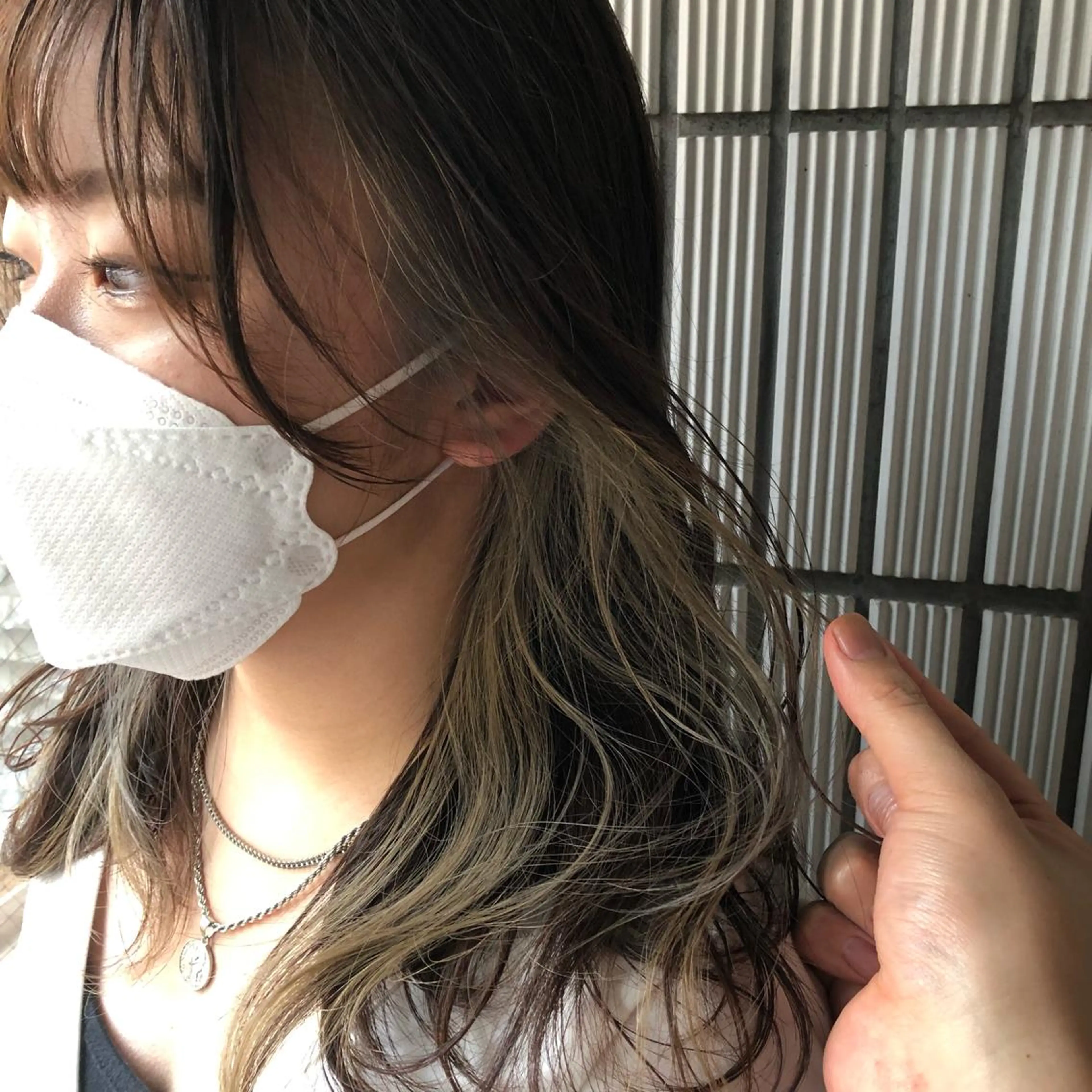 ロング カラー パーマ ヘアアレンジ メンズ キッズ ネイル マツエク・マツパ メンズブリーチ ブリーチ ダブルカラー ブリーチなしカラー トリートメント ♡モテ髪/似合わせ♡ 透明感/JUICE♡のヘアスタイル