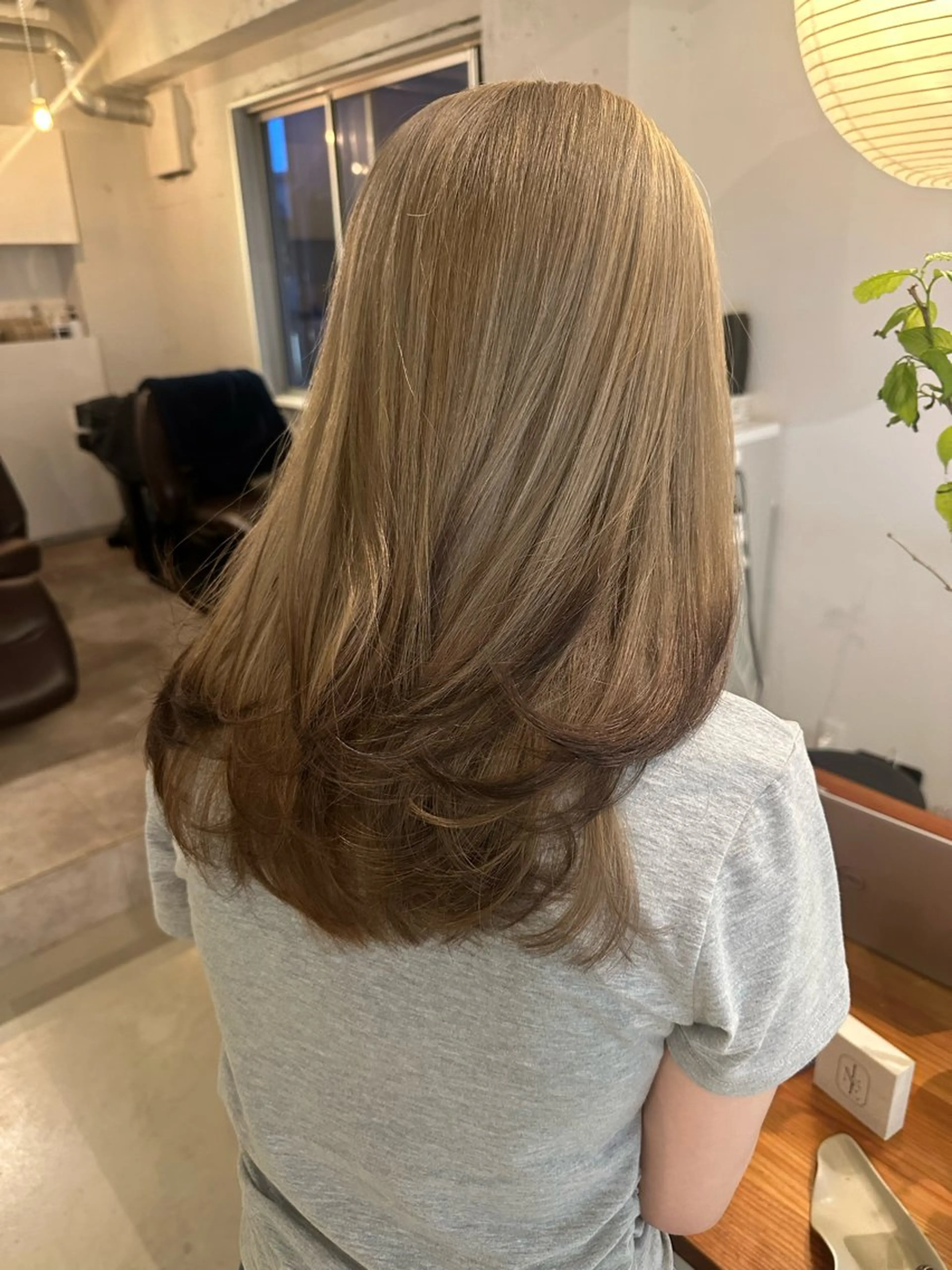 セミロング ヘアカラー AI/韓国語対 応/韓国ヘア🇰🇷のヘアスタイル