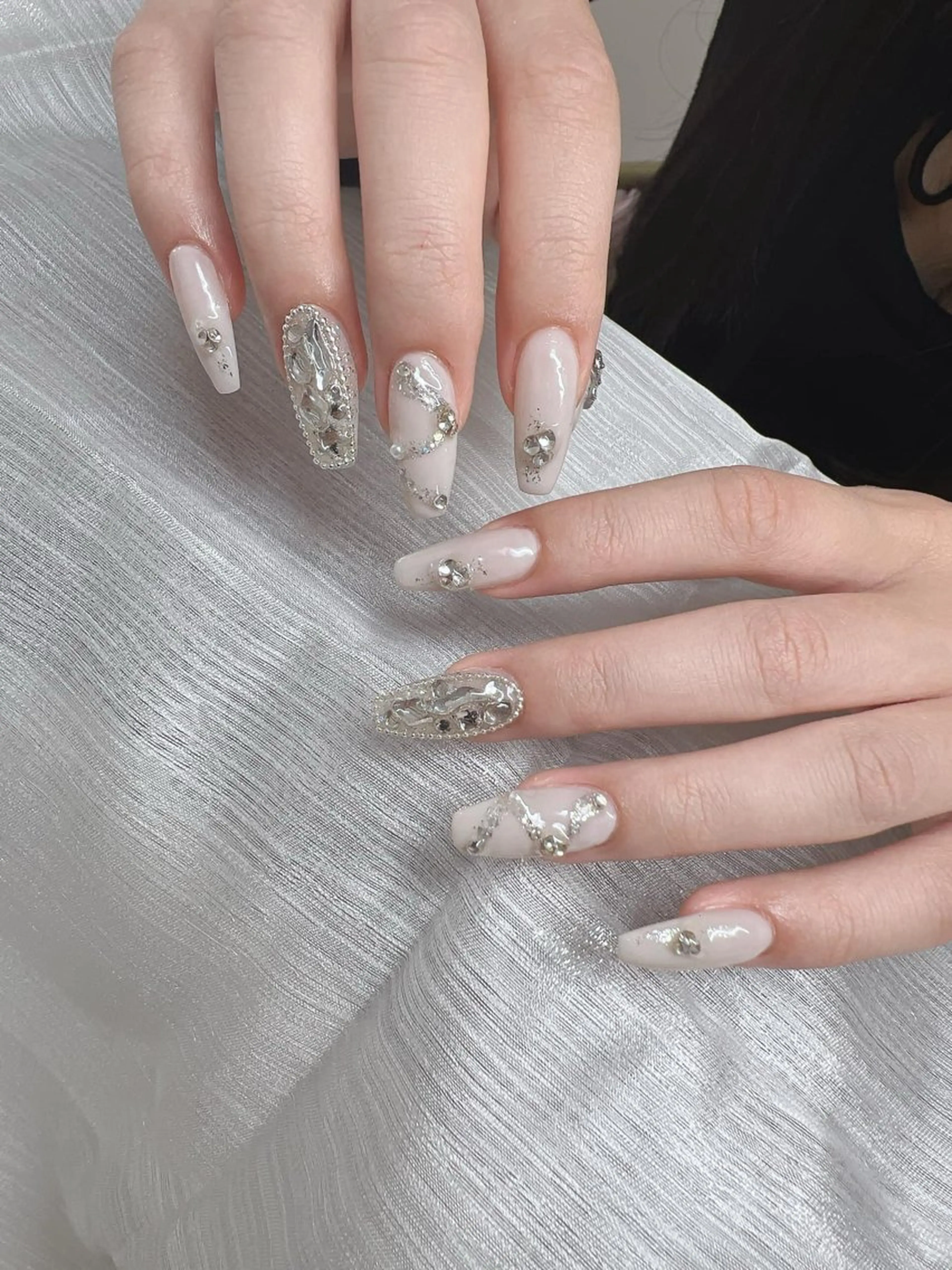 ネイル オーロラネイル チークネイル 長さ出し フットネイル フレンチネイル Lee Nails チップ長さだし専門店のネイルデザイン