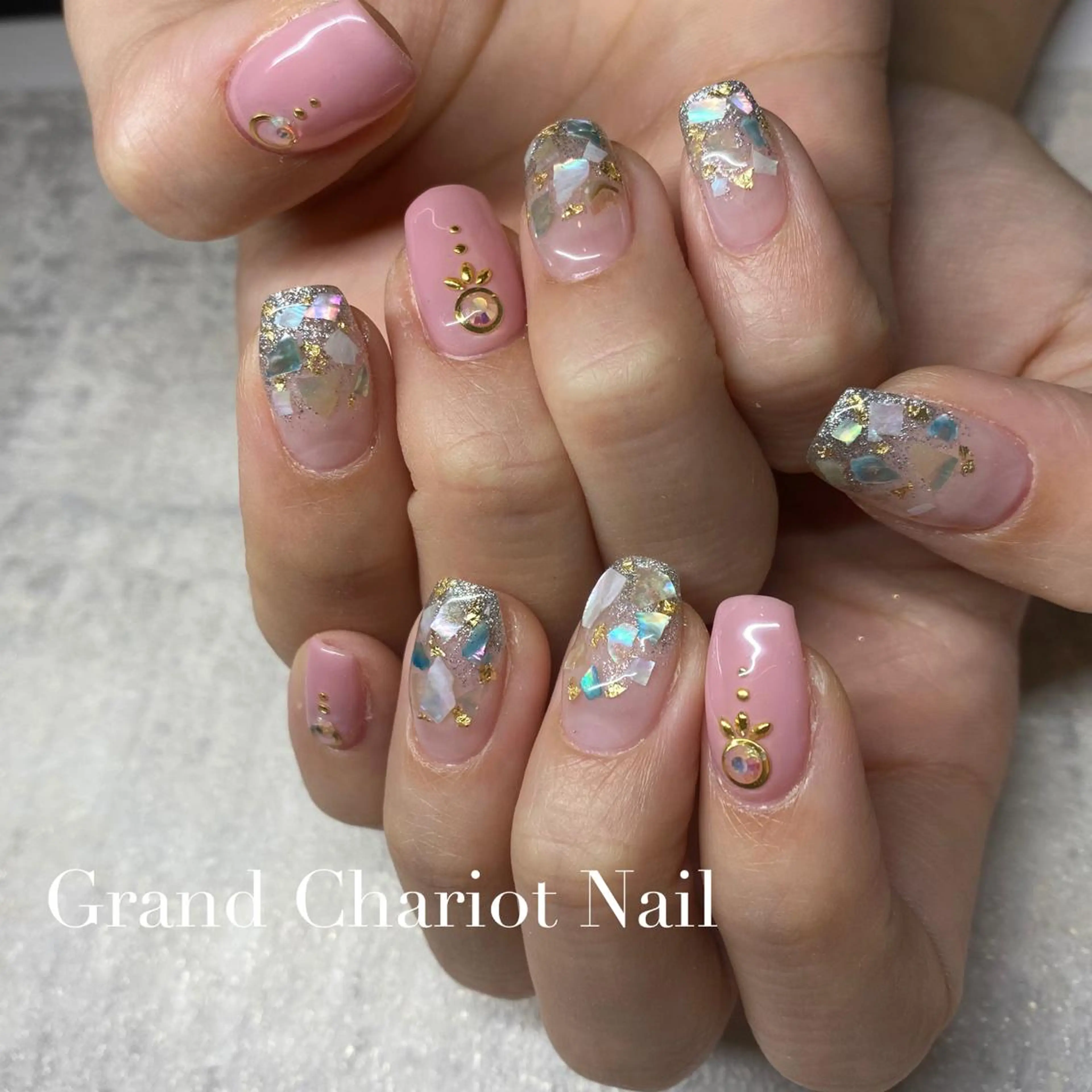 ネイル ハンドネイル NORA nail UMEDA MAIのネイルデザイン