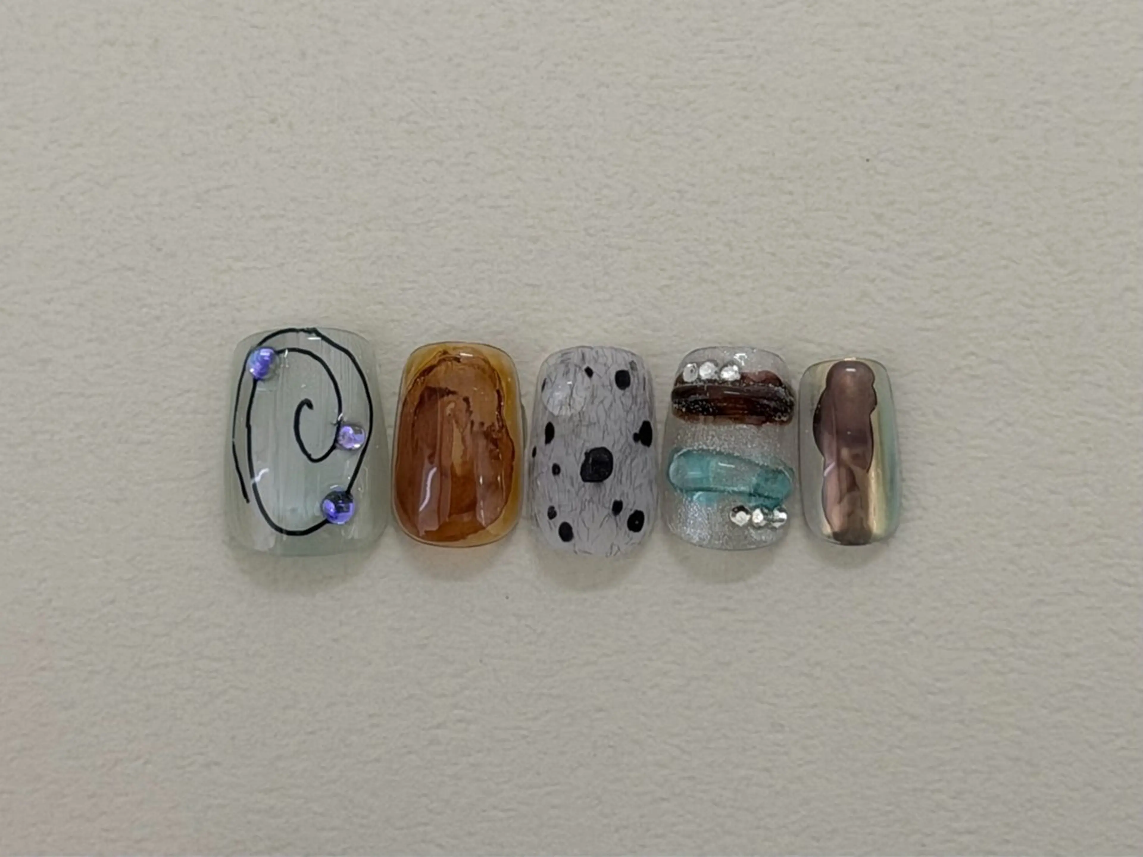 ネイル ニュアンスネイル ハンドネイル Nail Katoのネイルデザイン