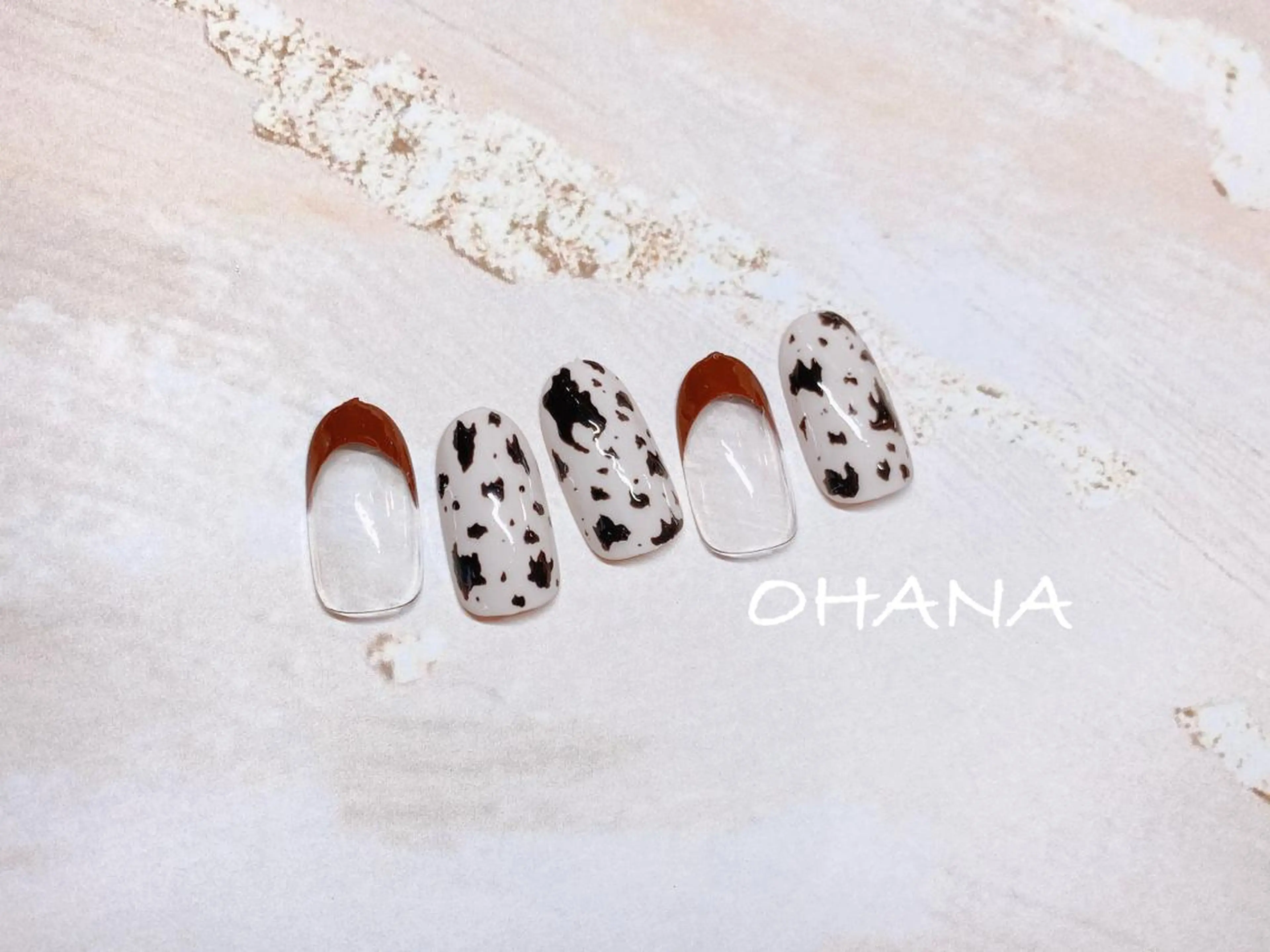 ネイル べっ甲ネイル フットネイル マグネットネイル ミラーネイル ニュアンスネイル nailroom  OHANA所属・nailroom OHANA🌴のネイルデザイン