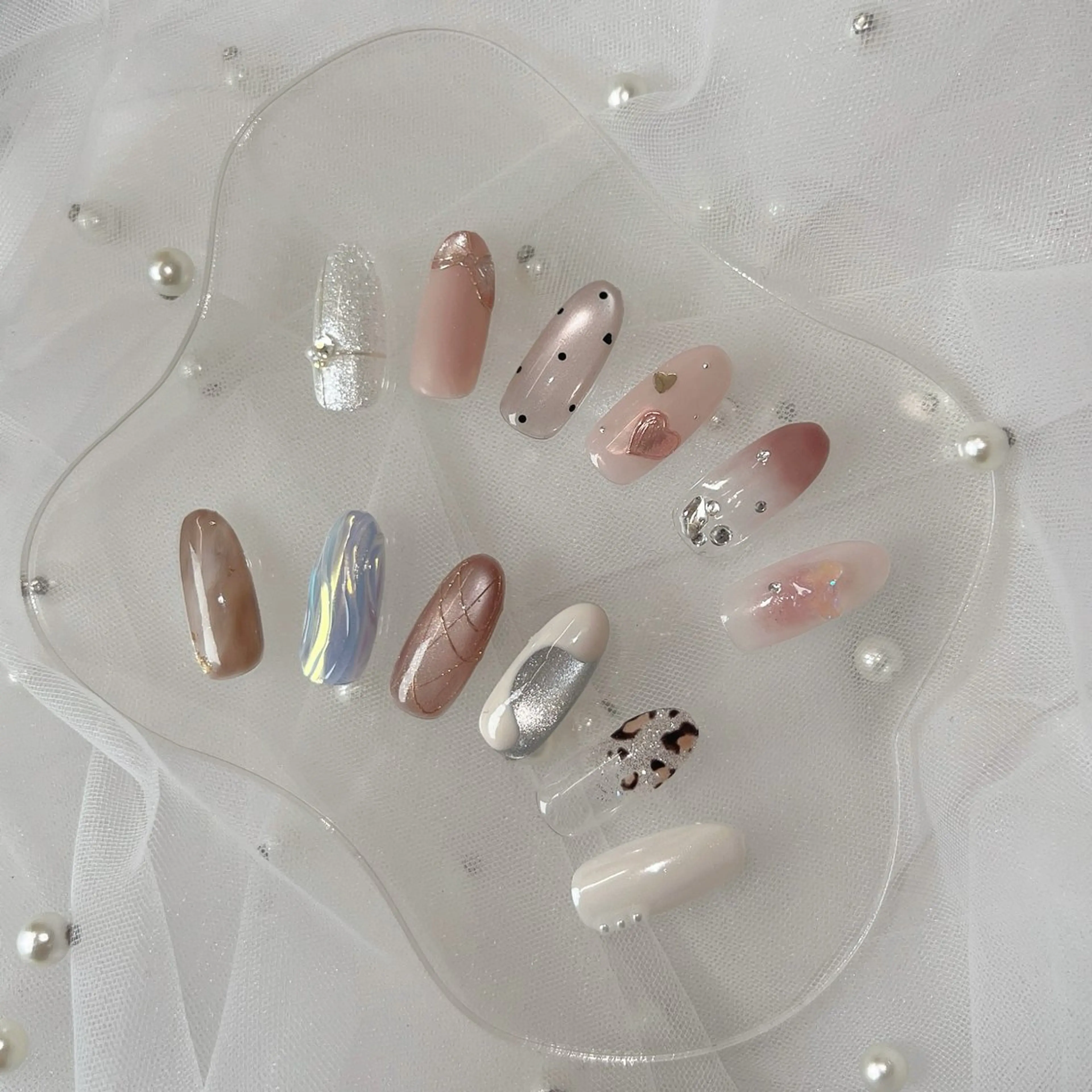 ネイル アートネイル オフィスネイル シンプルネイル ハンドネイル Saki .のネイルデザイン