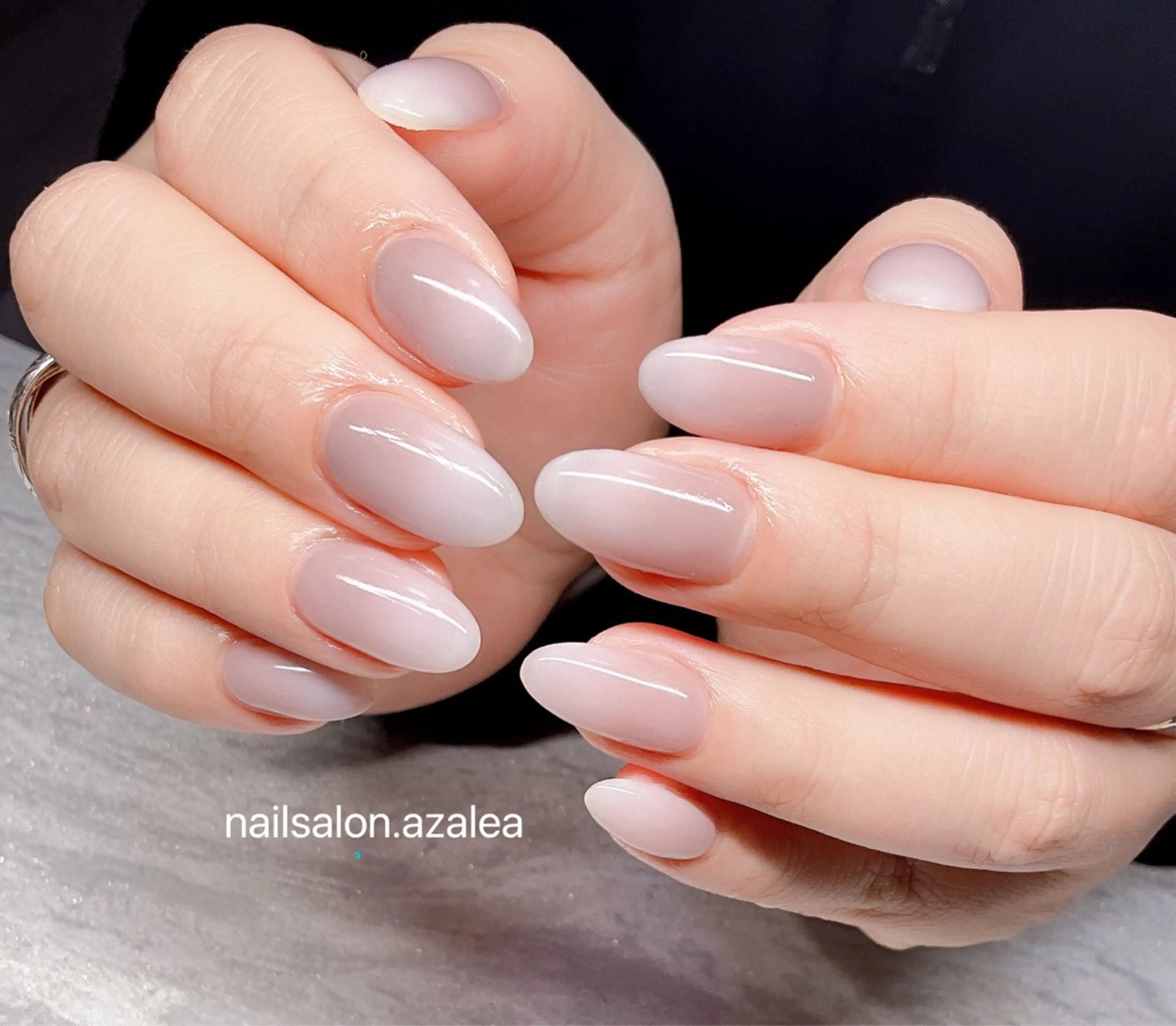 ネイル ハンドネイル R inのネイルデザイン