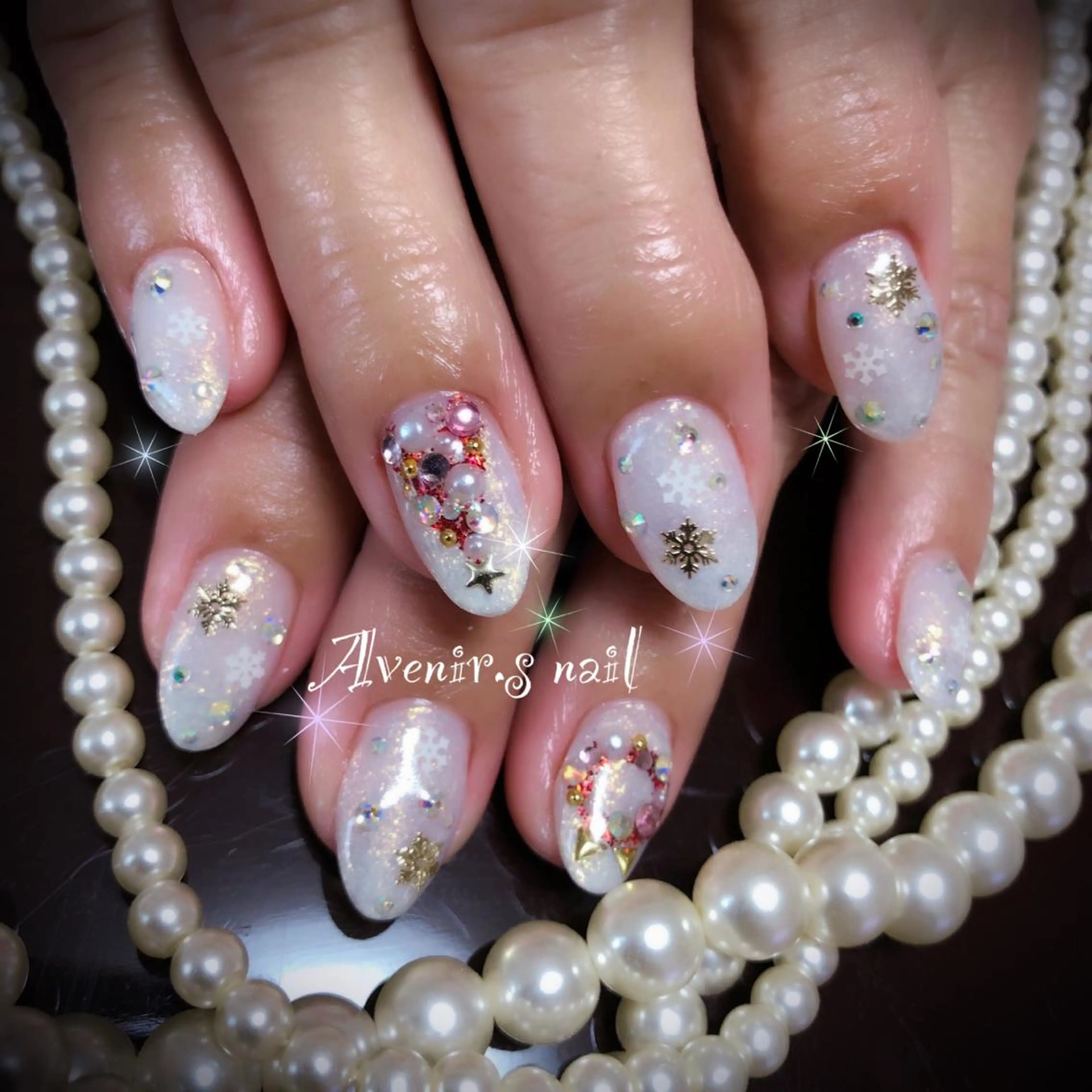 ネイル 冬ネイル クリスマス Home Salon Avenir.のネイルデザイン