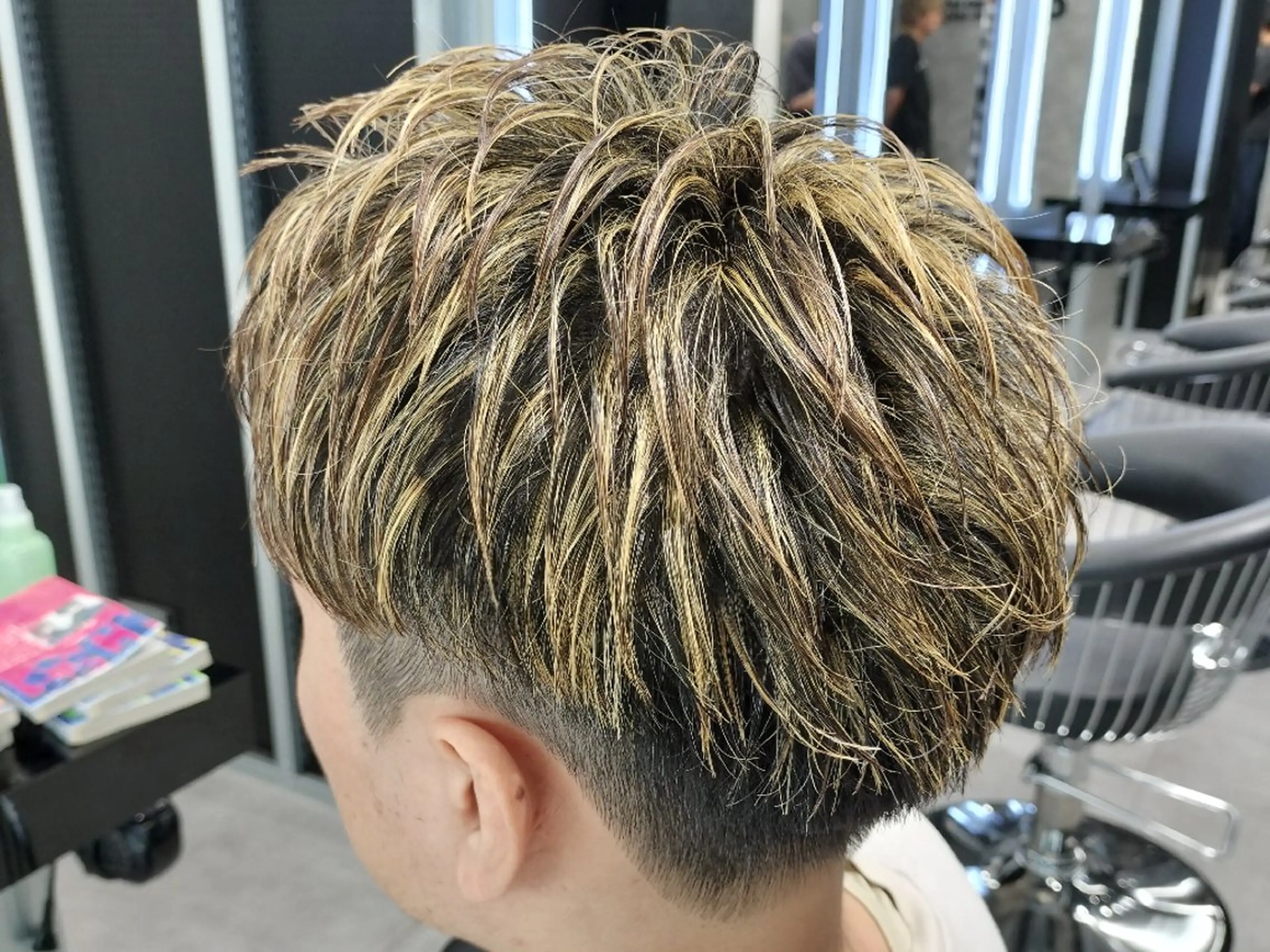 メンズ ショート カラー カット ヘアカラー dot.tokyo men's 町田本店所属・︎︎︎🌟メンズ︎ 特化︎🌟遠藤楓伽のヘアスタイル